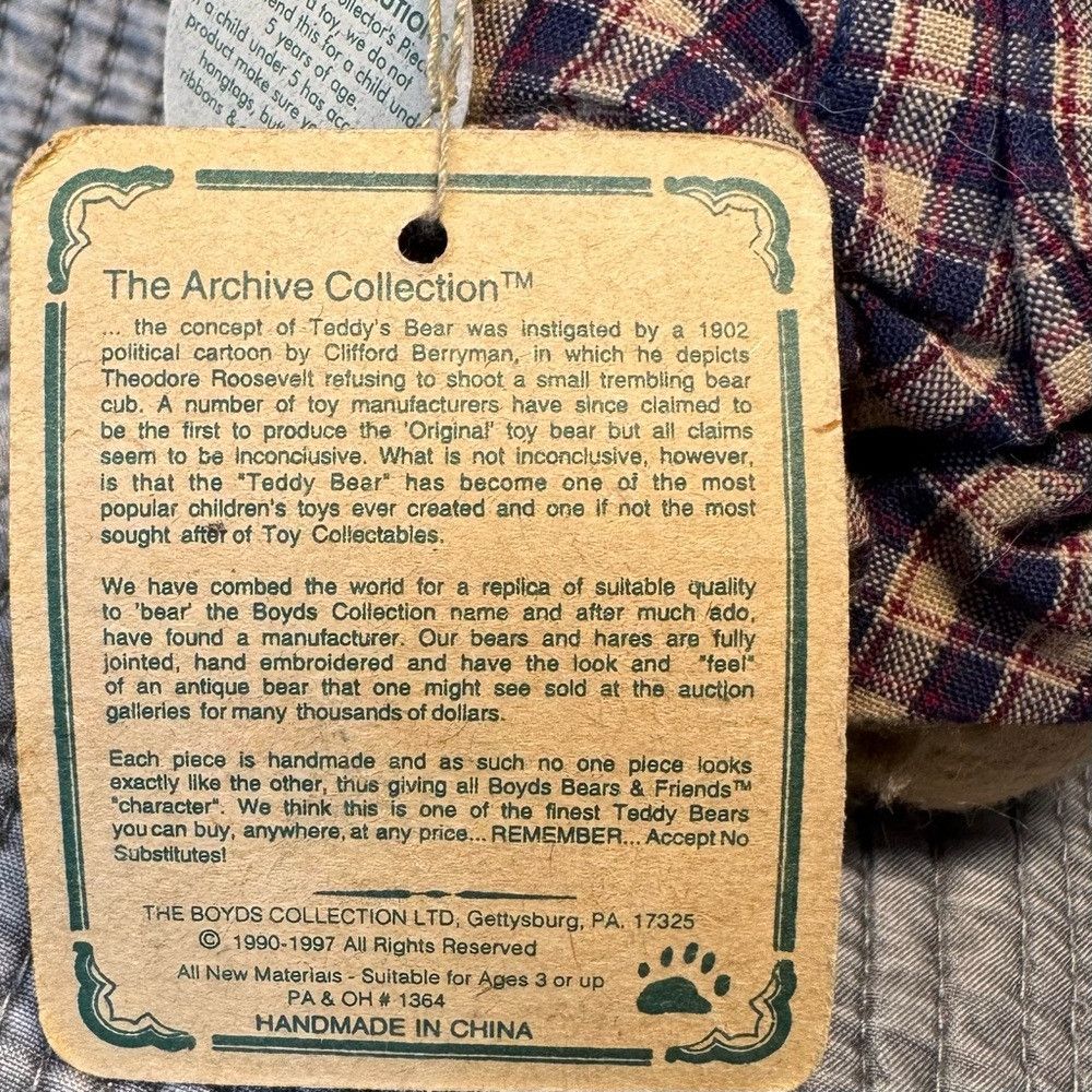 Other NWT New Vintage 1990 Boyds Bears OLIVER Rabbit Size ONE SIZE - 9 Thumbnail