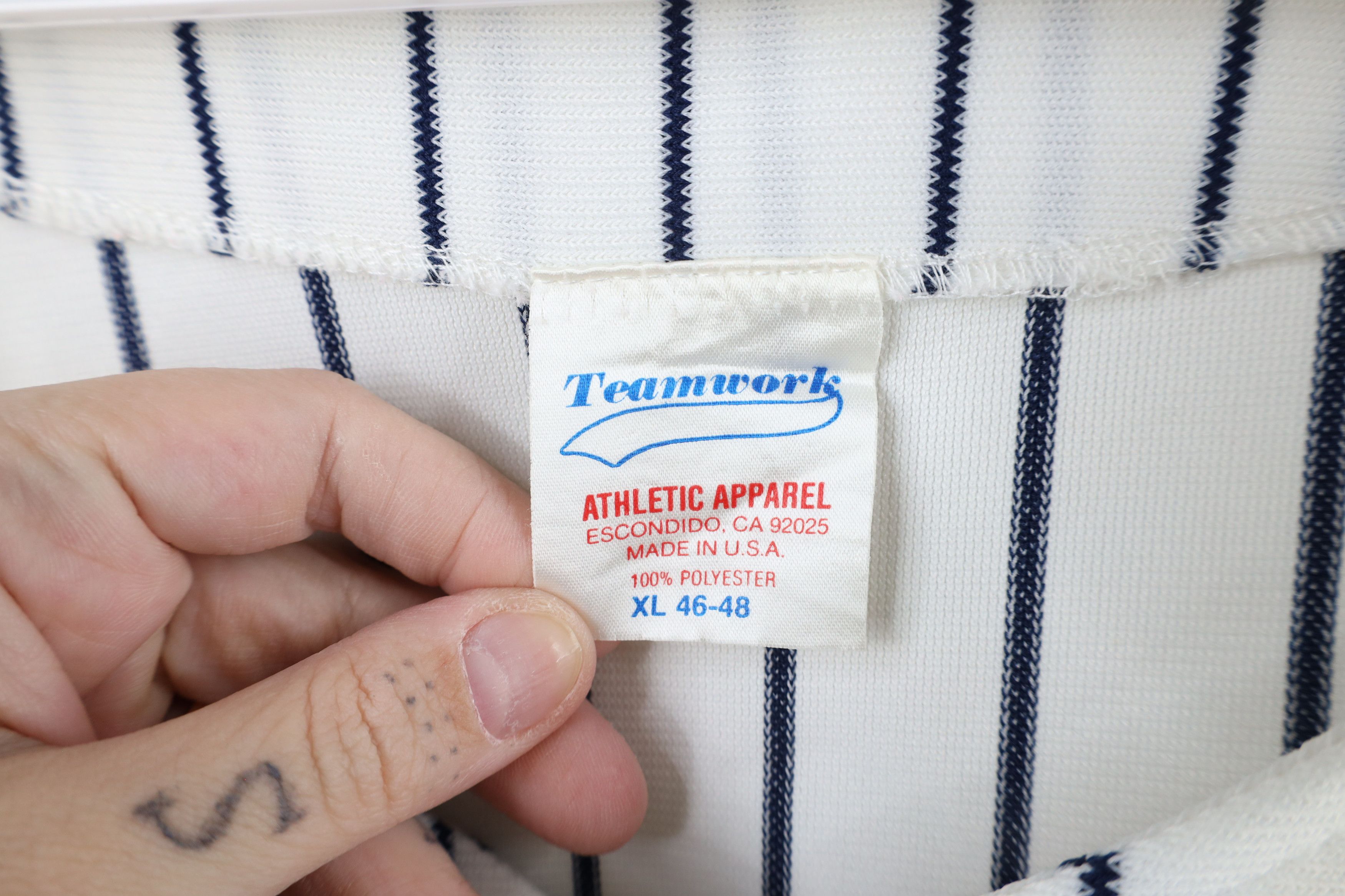 Vintage Vintage 90s Pinstriped Old English M Baseball Jersey USA Size US XL / EU 56 / 4 - 7 Thumbnail