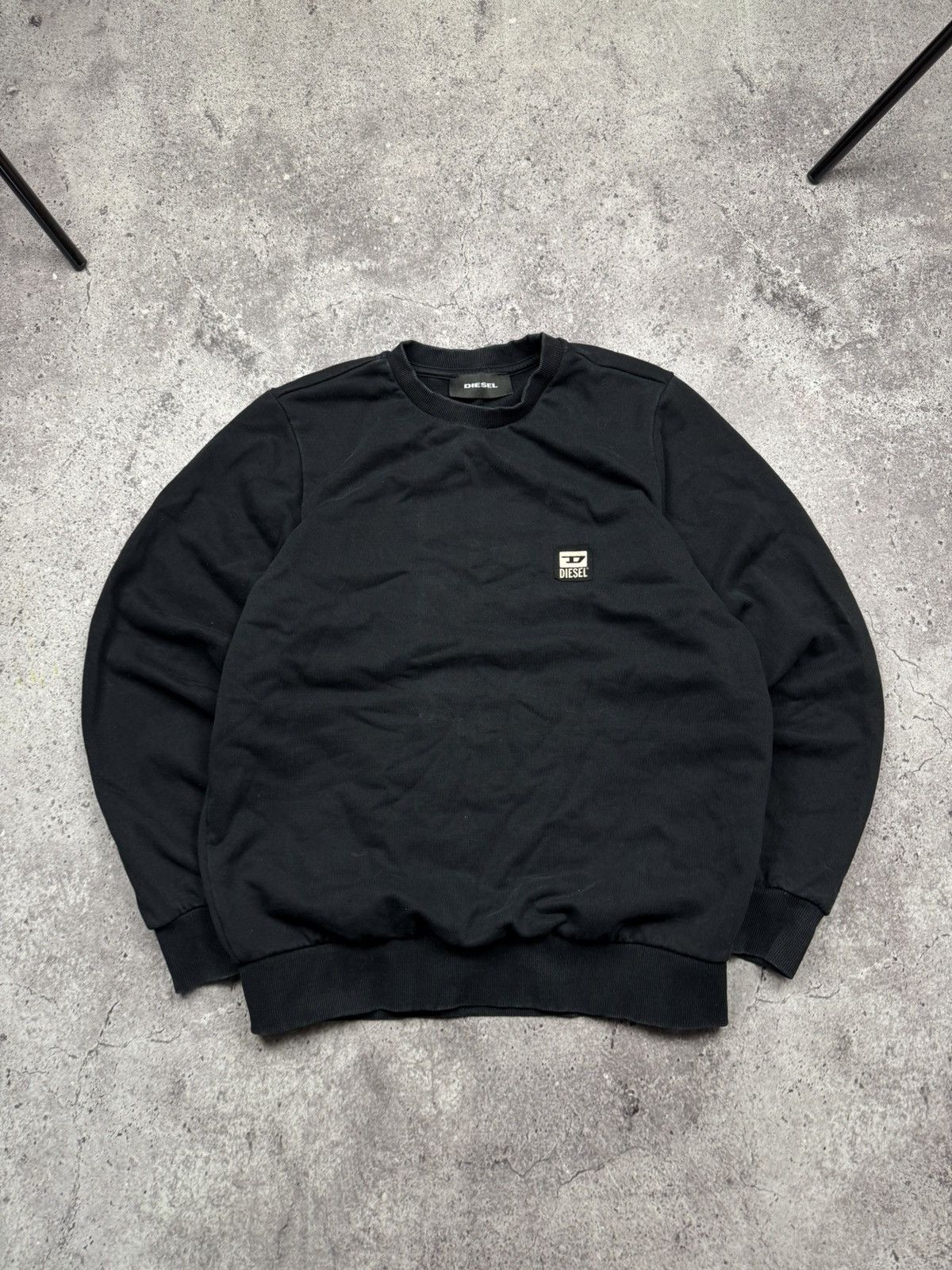 Diesel Vintage Diesel Y2K Boxy Big Logo Sweatshirt Japanesse Junya Size US S / EU 44-46 / 1 - 1 Thumbnail