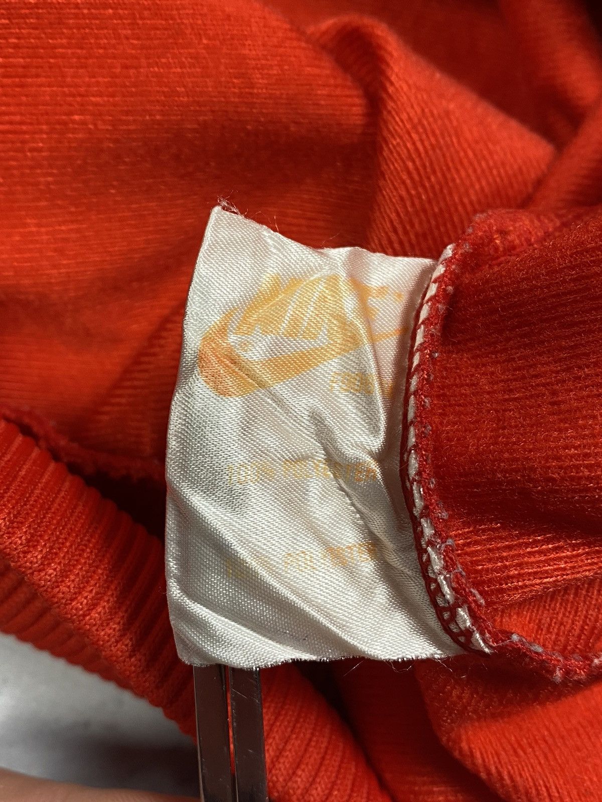 Nike Vintage 80s Nike Windbreaker Jacket Full Zip Hoodie Men’s Size US L / EU 52-54 / 3 - 19 Thumbnail