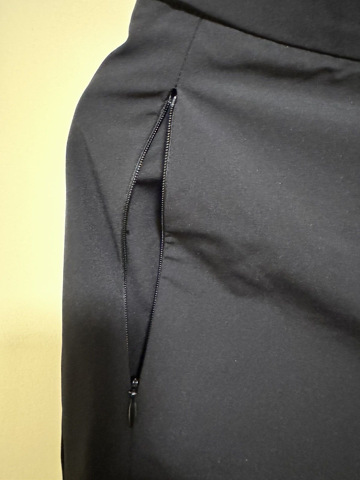 A-COLD-WALL* × Samuel Ross A-Cold-Wall* Technical Tai Lored Trouser Size US 32 / EU 48 - 3 Thumbnail