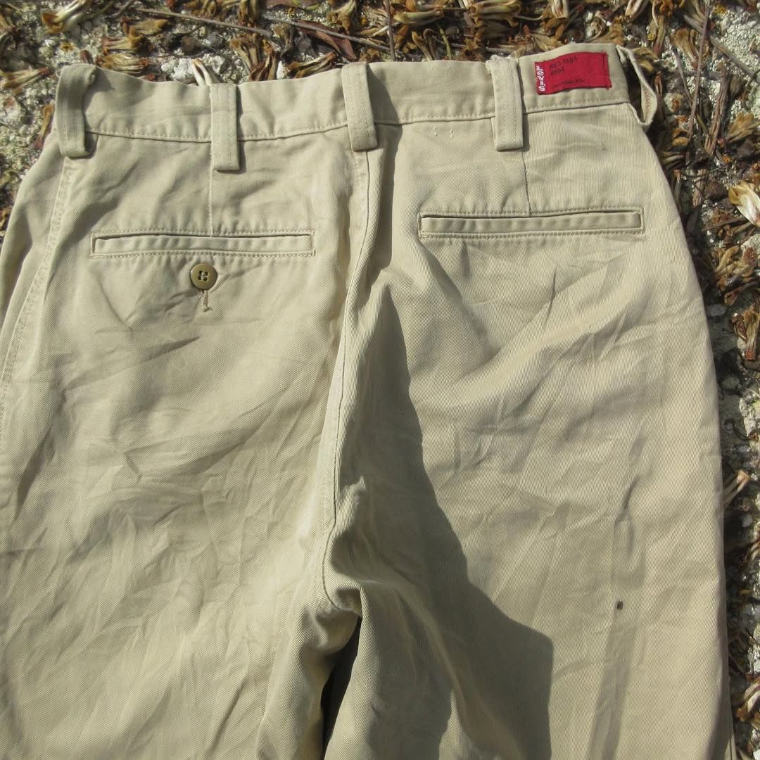 Levi's × Levi's Vintage Clothing × Vintage Levis Red Tag Trouser Pants Cream Khakis Colour Way size 28 Size US 28 / EU 44 - 3 Thumbnail