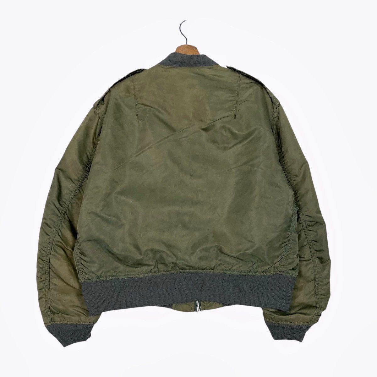 Alpha Industries Vintage 70S Alpha Industries USAF L-2B Flight Jacket Size US L / EU 52-54 / 3 - 7 Thumbnail