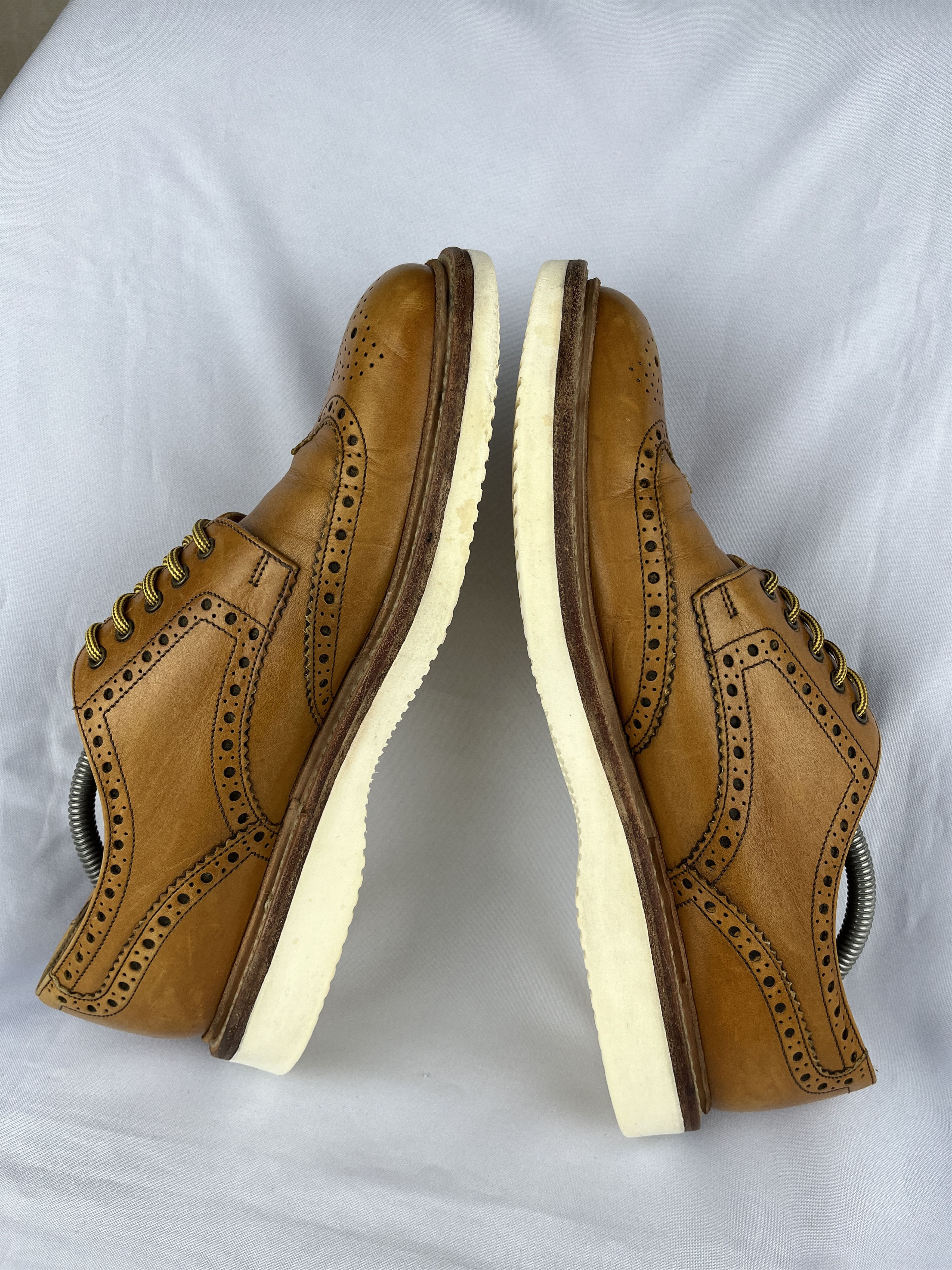 Genuine Leather × Loake Loake Hal Brogue Leather Shoes Size UK 8.5 EU 42.5 CM 27.1 Size US 8.5 / EU 41-42 - 6 Thumbnail