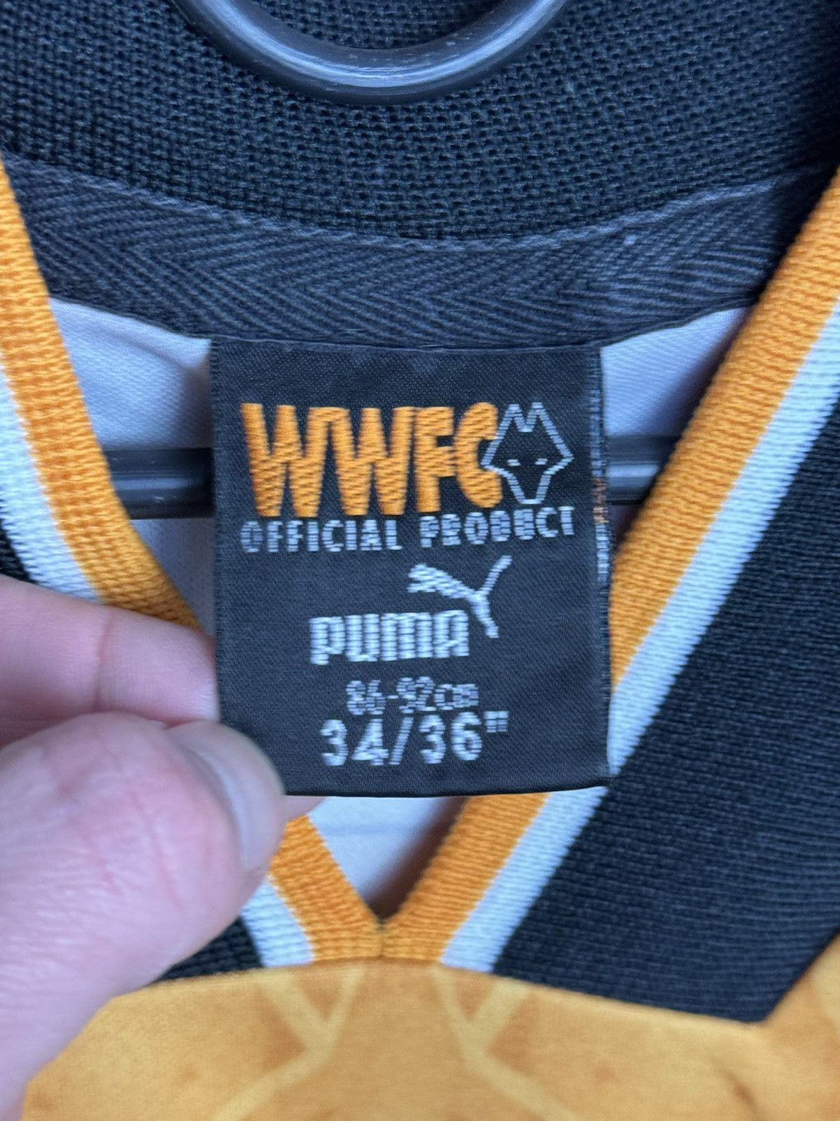 Puma KIDS Wolverhampton Wanderers 96/98 Home Football Jersey Size US XS / EU 42 / 0 - 14 Thumbnail