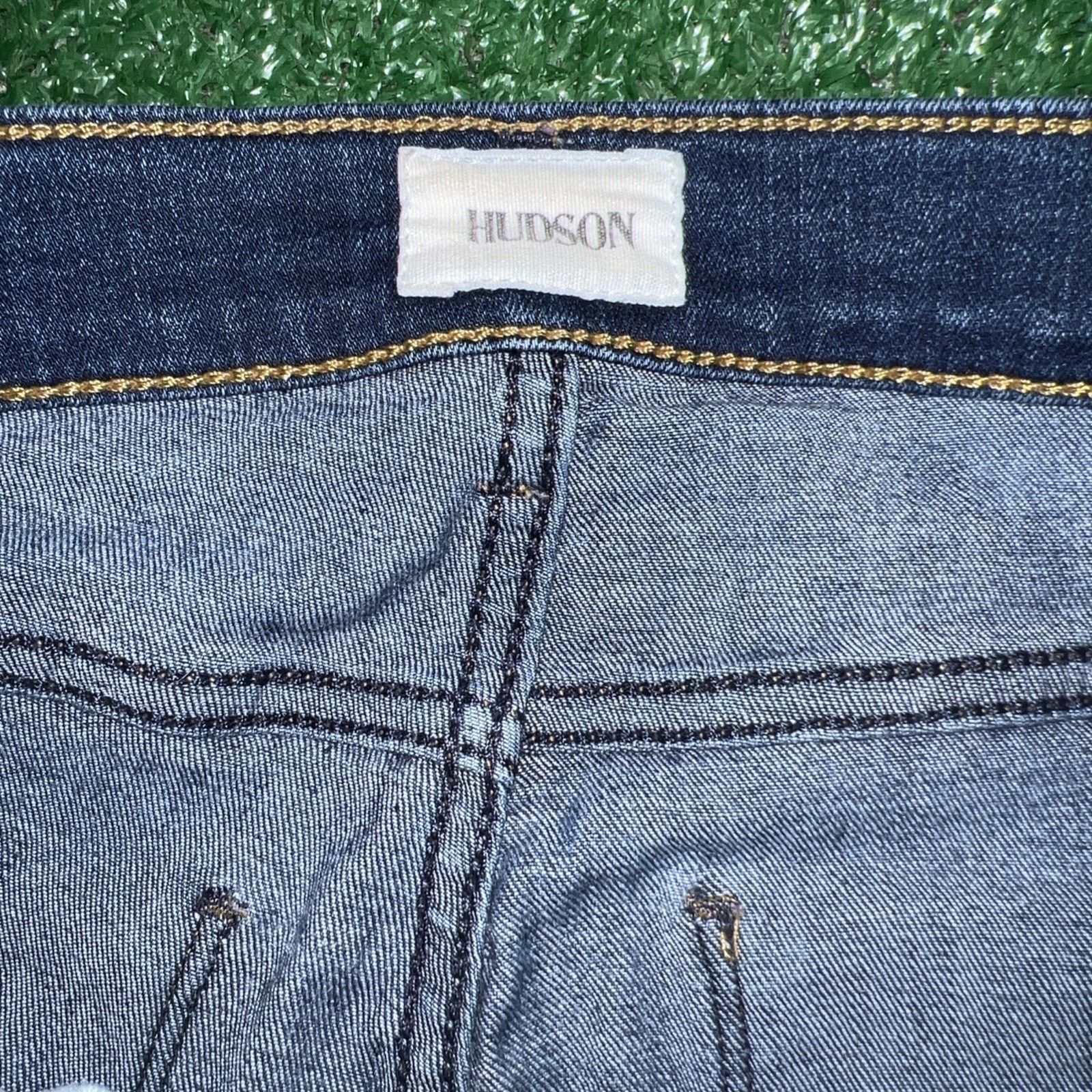 Hudson Hudson Jeans Womens Sz 24 Crop Raw Hem Low Rise Size 24" / US 00 / IT 34 - 4 Thumbnail