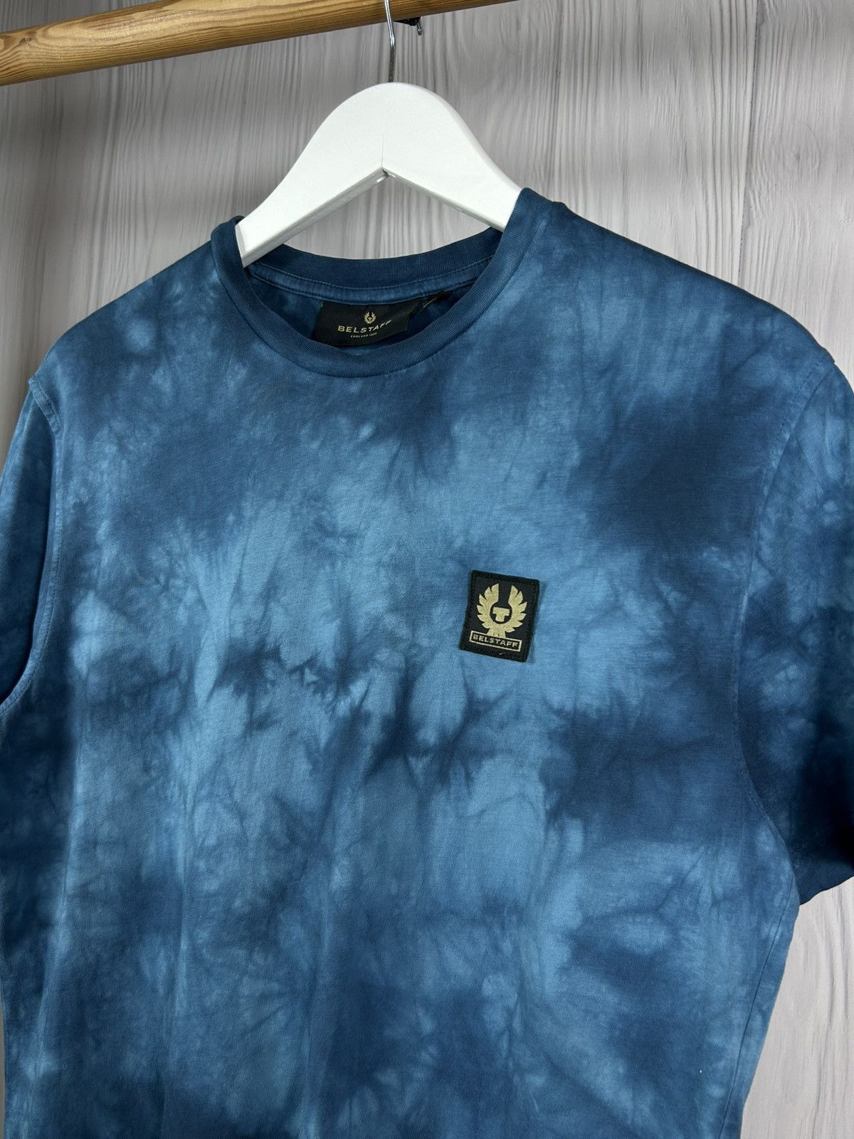 Belstaff Belstaff Men's Patch Logo Tie Dye T-Shirt in Ocean Blue S Size US S / EU 44-46 / 1 - 3 Thumbnail