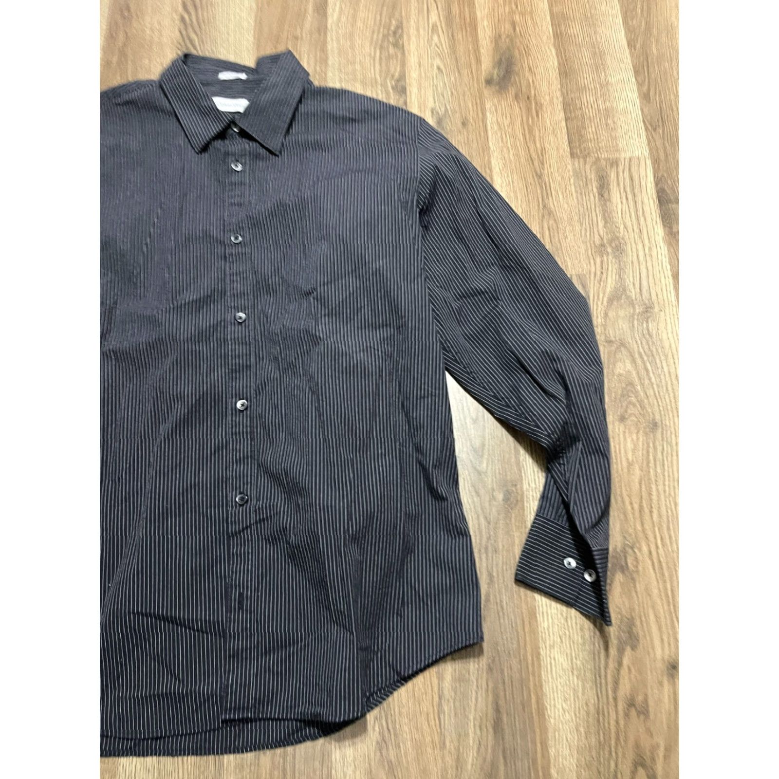 Calvin Klein Calvin Klein Shirt Men's XL Black White Pin Striped Button Up Size US XL / EU 56 / 4 - 4 Thumbnail