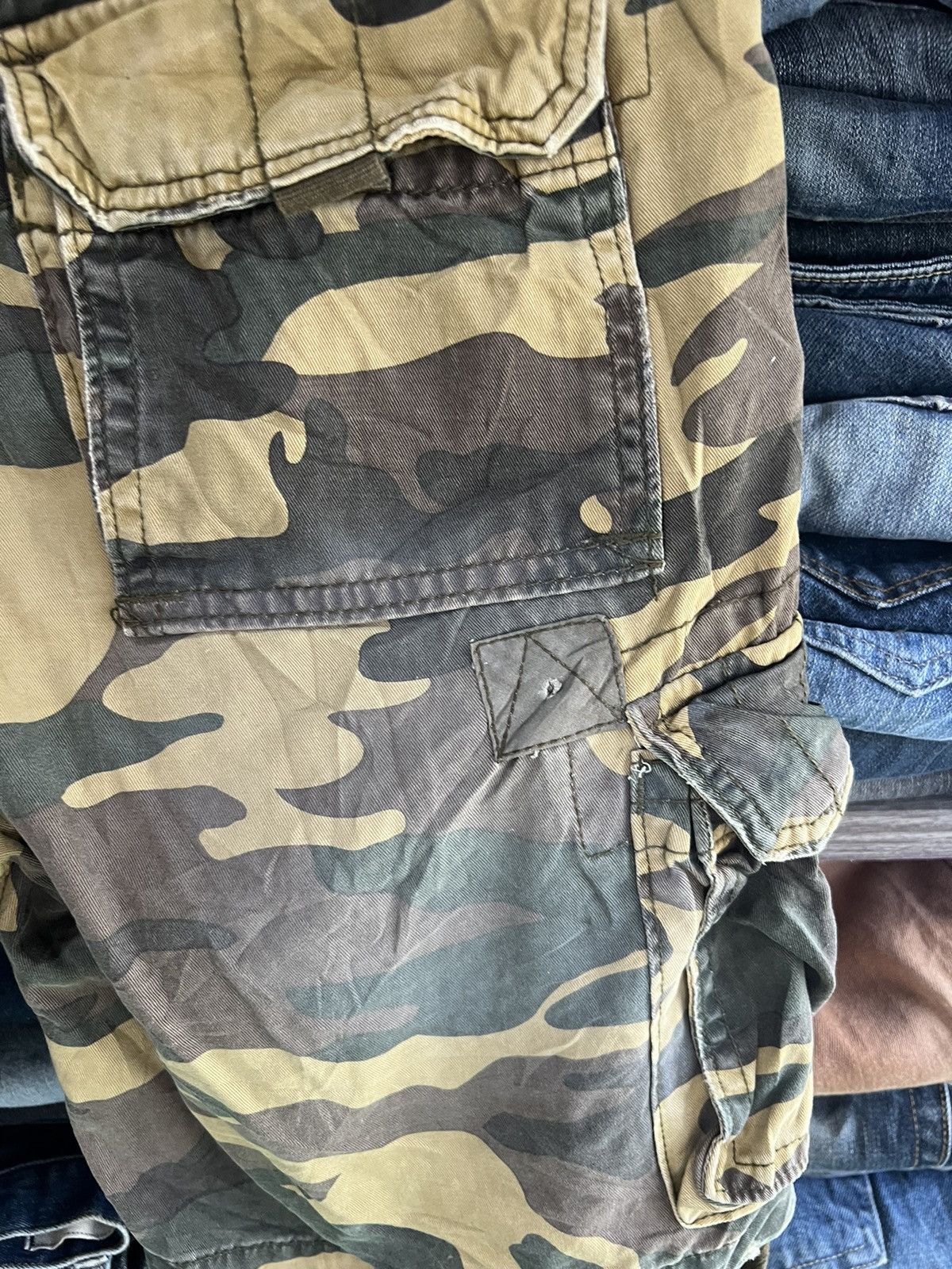 Abercrombie & Fitch 🔥Vintage Abercrombie & Fitch Camo Short Pant Cargo Size US 31 - 13 Thumbnail