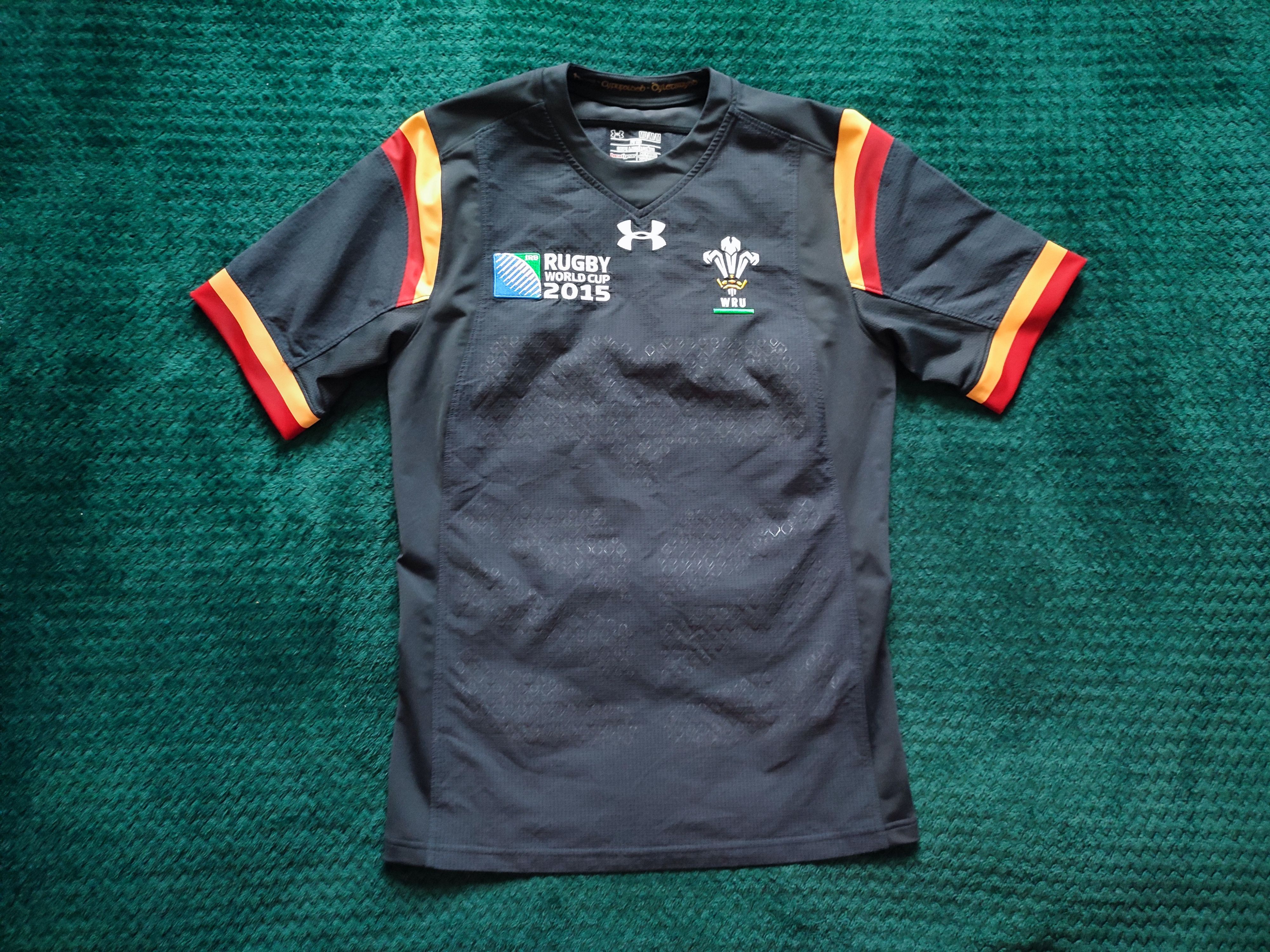 Under Armour Wales WRU Rugby World Cup 2015 Under Armour Jersey Shirt Size US M / EU 48-50 / 2 - 3 Thumbnail