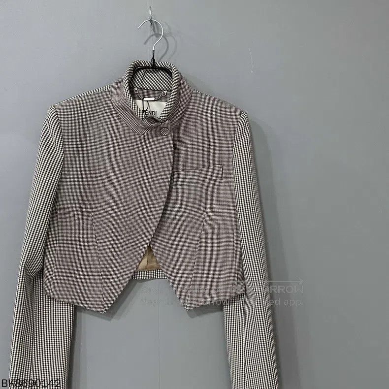 Fendi Fendi Houndstooth Straight Shoulder Jacket Size XS / US 0-2 / IT 36-38 - 2 Thumbnail