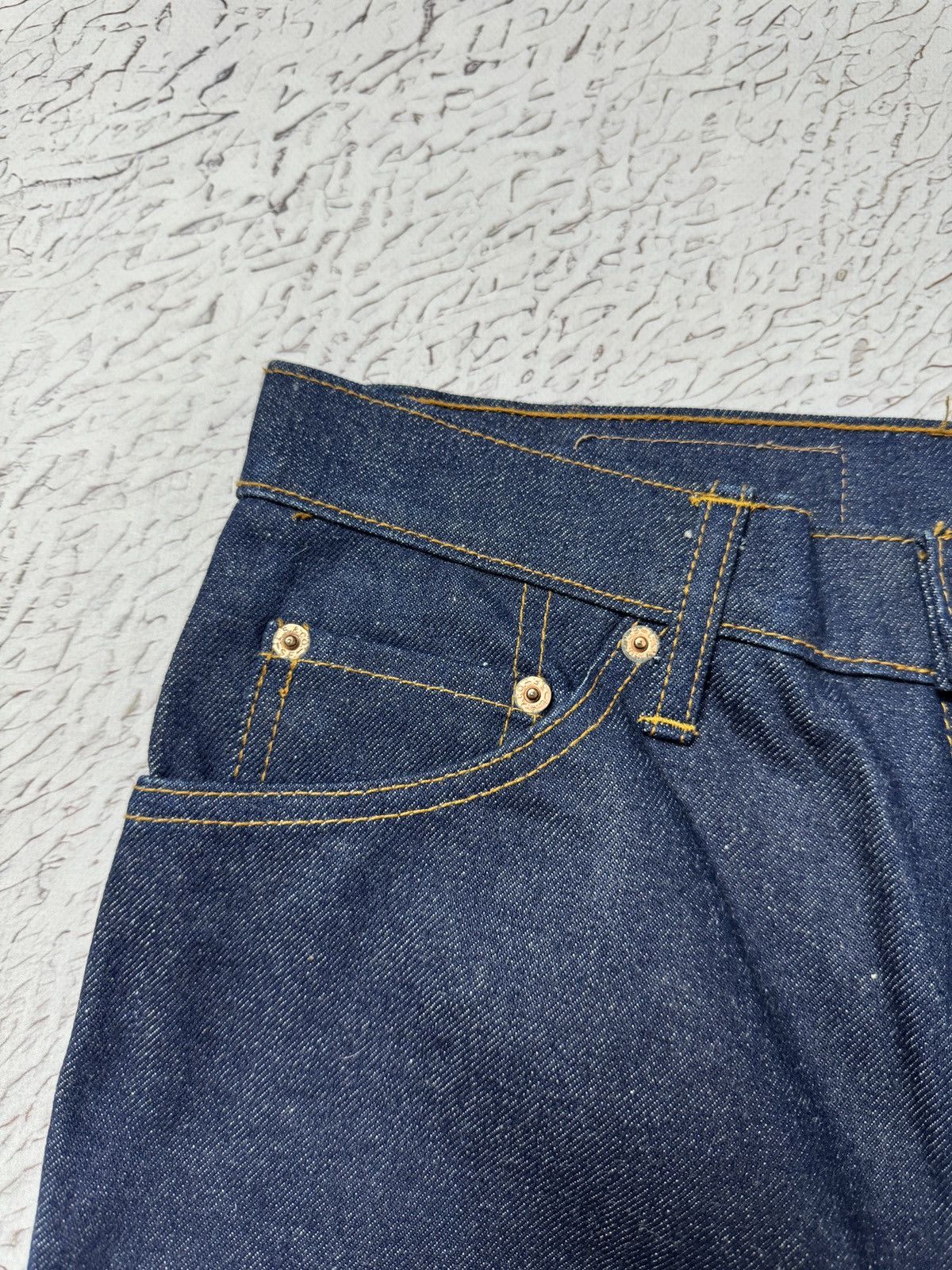 Levi's Levi’s vintage indigo blue straight denim jeans pants Size US 31 - 7 Thumbnail
