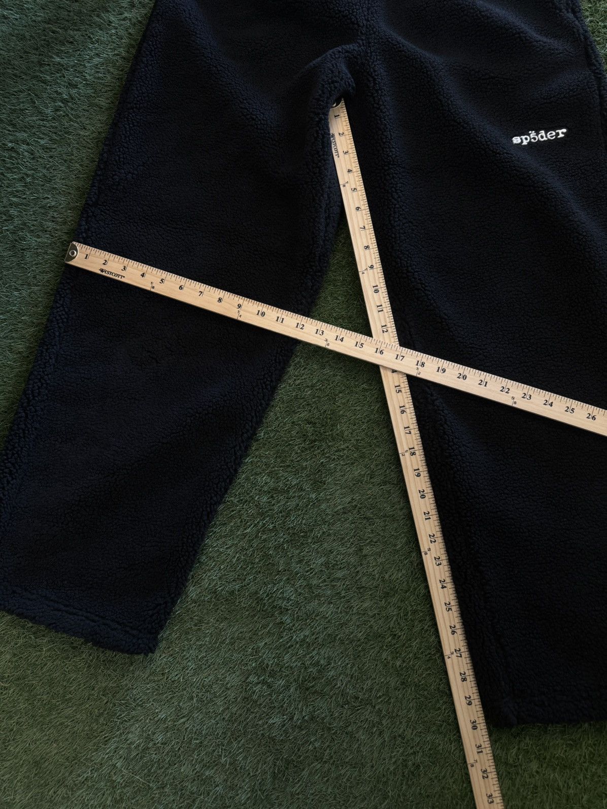 Sp5der Sp5der Worldwide Teddy Fleece Sweatpants Size M Size US 30 / EU 46 - 11 Thumbnail