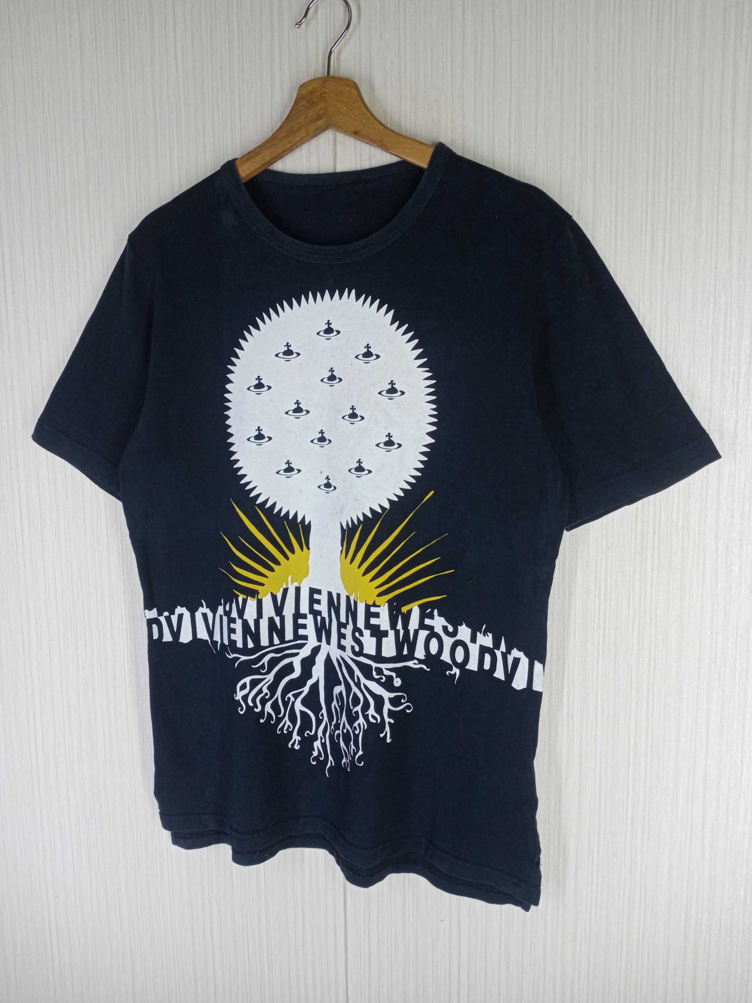 Vivienne Westwood Rare Vintage Vivienne Westwood Tshirt Size US M / EU 48-50 / 2 - 2 Thumbnail