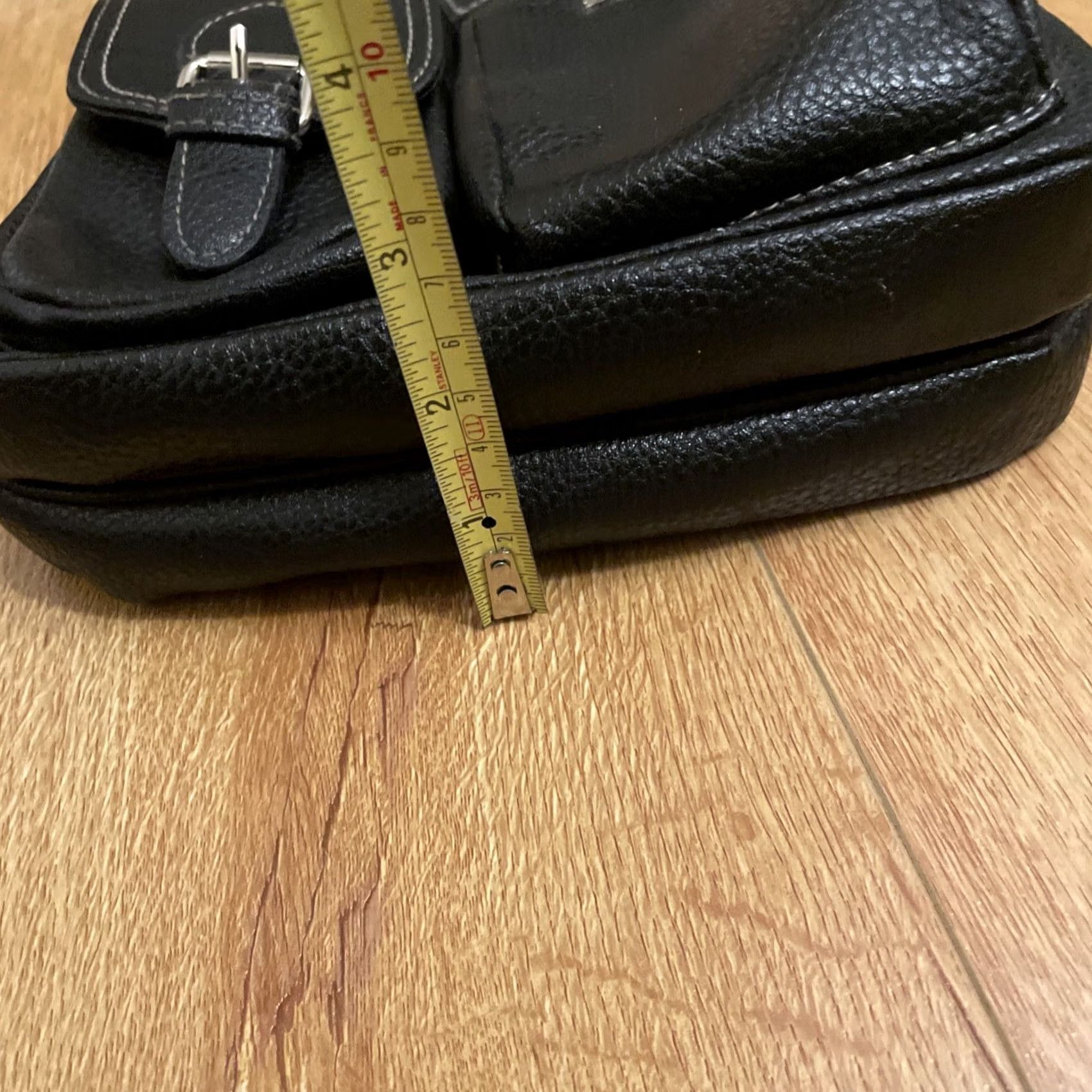 Vintage VINTAGE MultiSac Crossbody Purse Black Faux Leather Medium Adjustable Travel Roomy Women XS? Size ONE SIZE - 7 Thumbnail