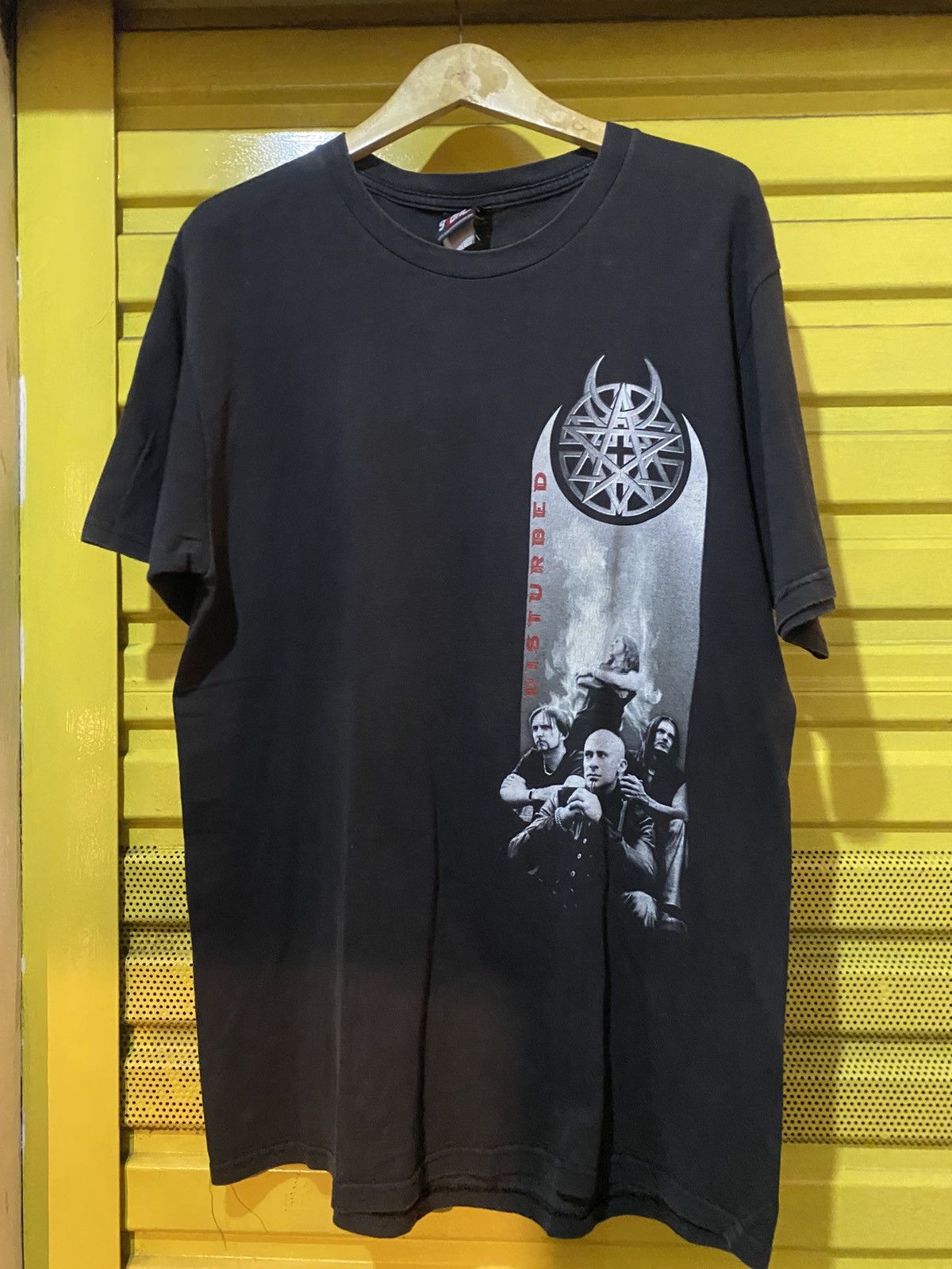 Band Tees Disturbed Tour Tee Size US L / EU 52-54 / 3 - 1 Thumbnail