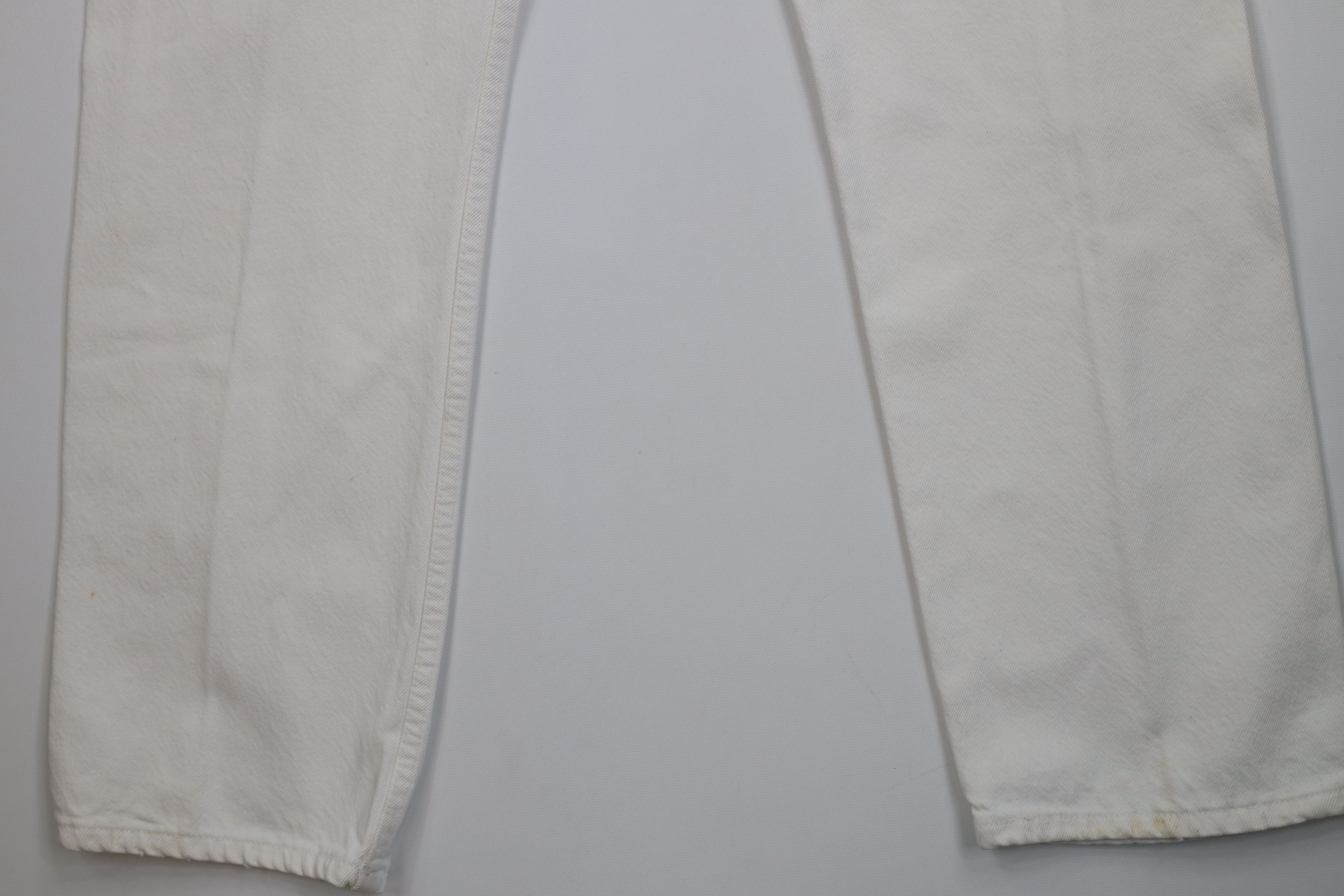Levi's Vintage 90s Levis 501xx Fly Original Fit Jeans White USA Size US 34 / EU 50 - 15 Thumbnail