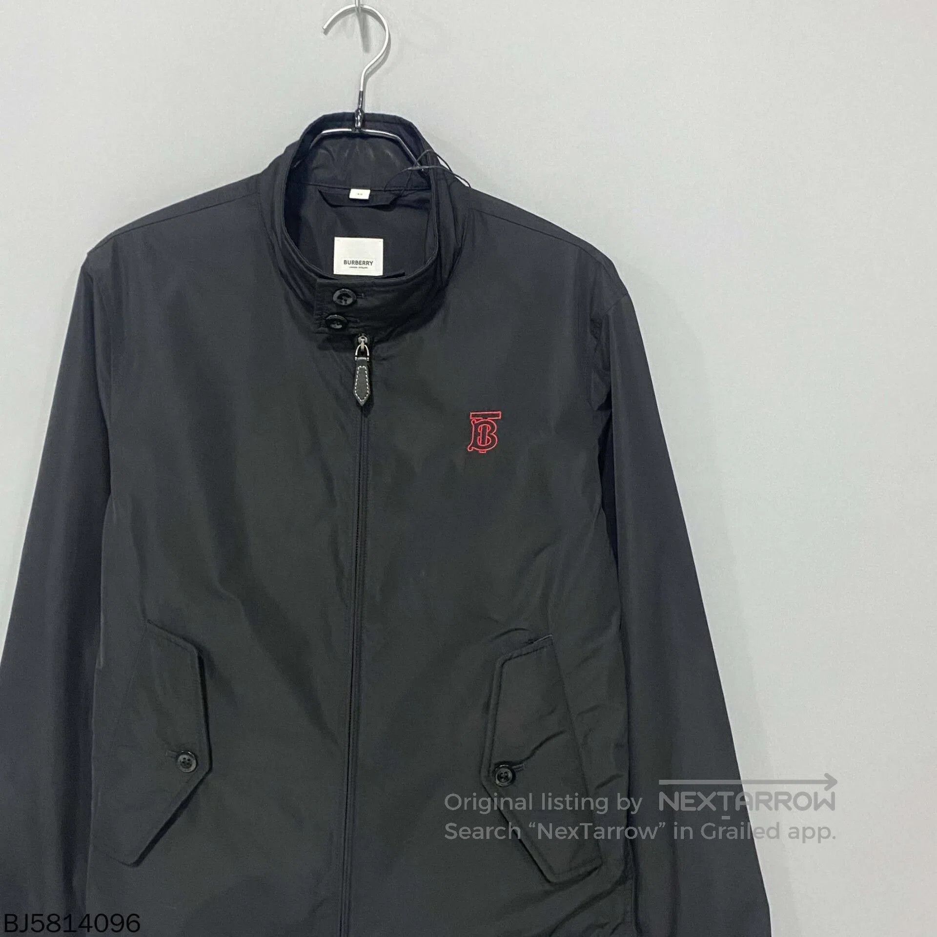 Burberry burberry logo zip-up jacket in black. Size US M / EU 48-50 / 2 - 5 Thumbnail