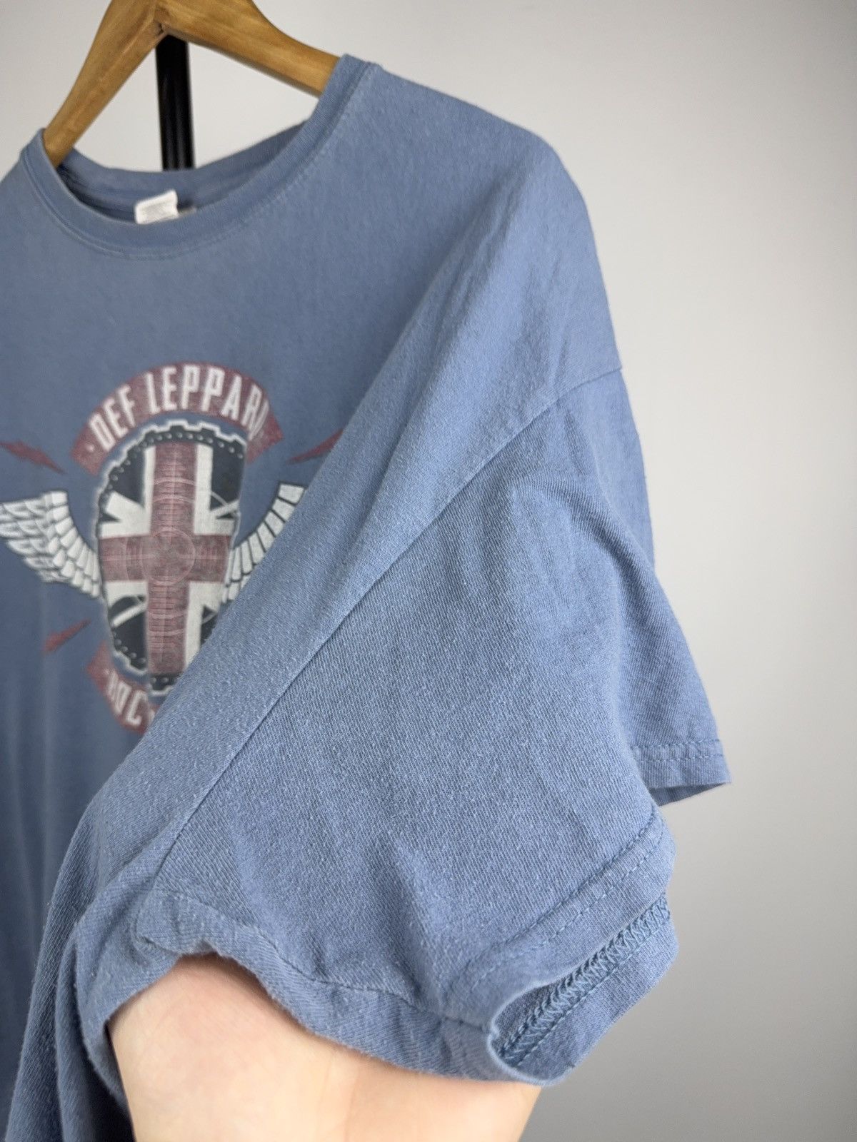 Def Leppard ⚡️Def Leppard 2018 Tour Rock Brigade Band T Shirt XL Size US XL / EU 56 / 4 - 7 Thumbnail