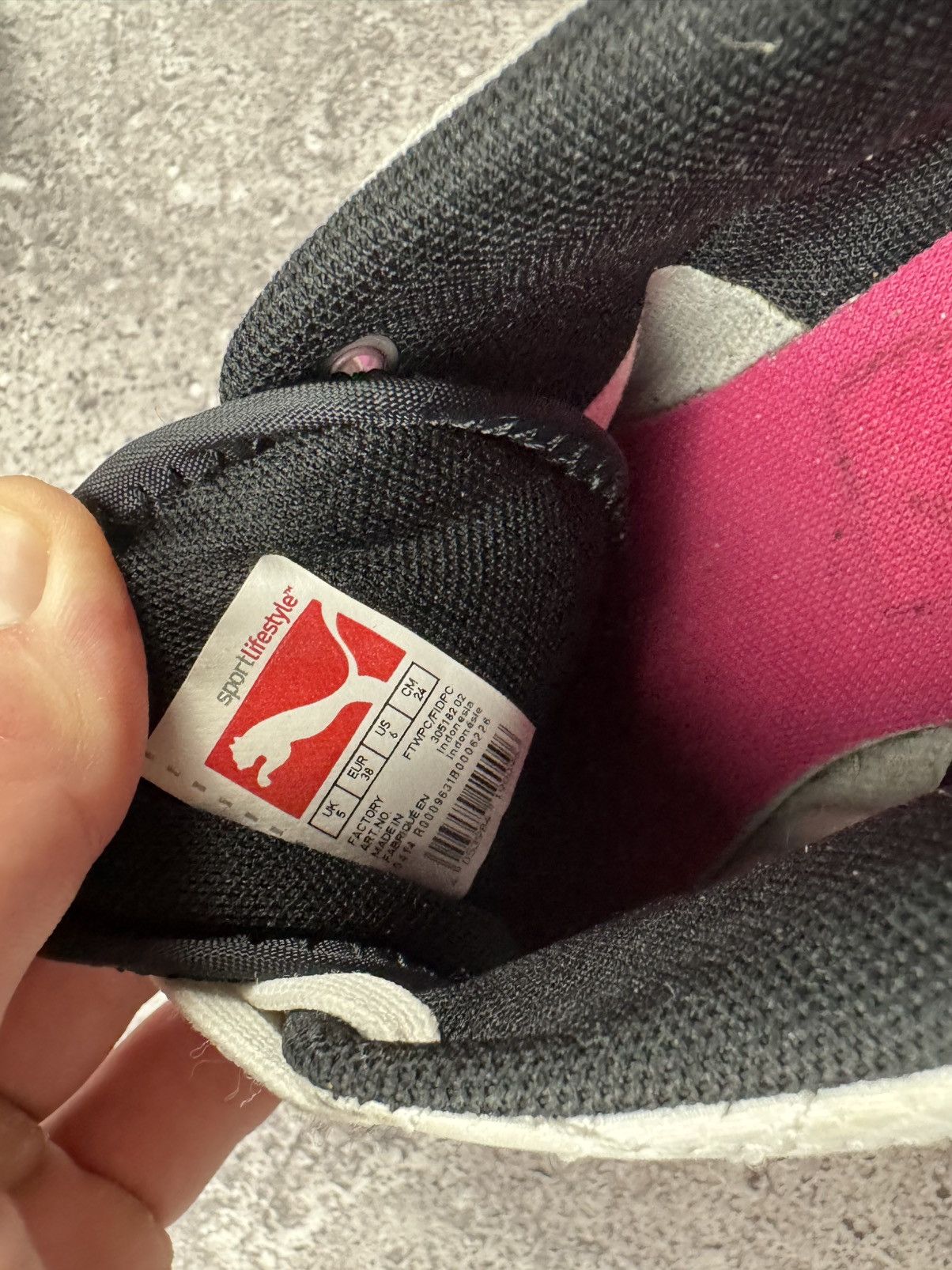 Puma 00s Vintage Puma Speedcat Y2K White/Pink Sneakers Japanesse Size US 6 / EU 39 - 10 Thumbnail