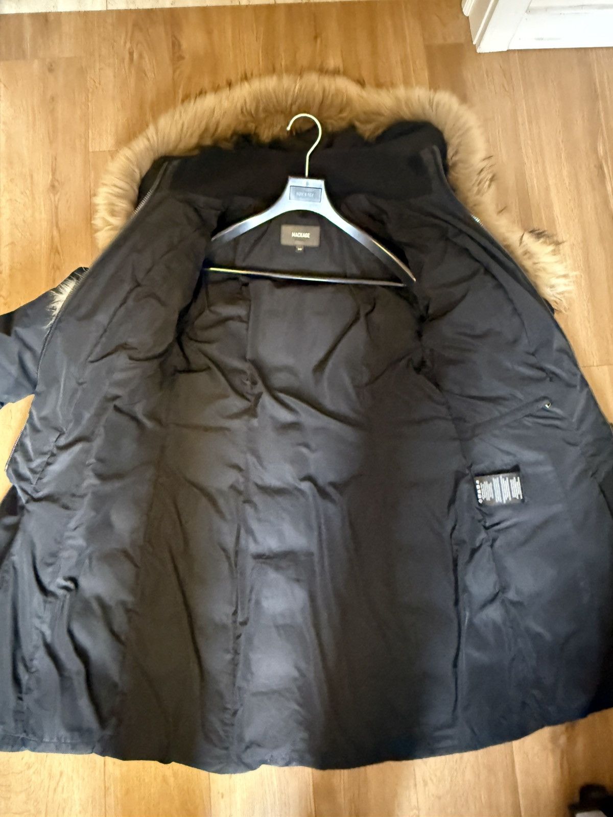 Mackage Black Mackage Coat natural fur Size M / US 6-8 / IT 42-44 - 8 Thumbnail