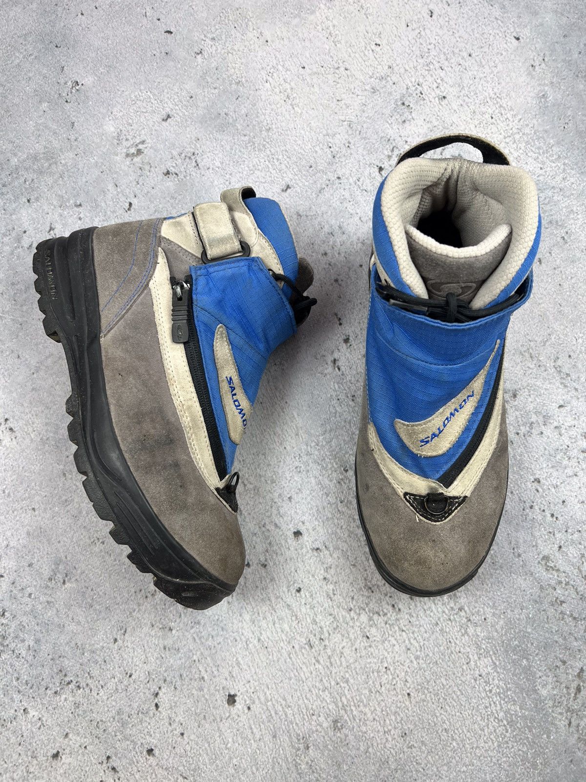 image of Outdoor Life x Salomon Vintage Salomon Adventure 7 Archive Hiking Boots in Grey, Men's (Size 7.5)