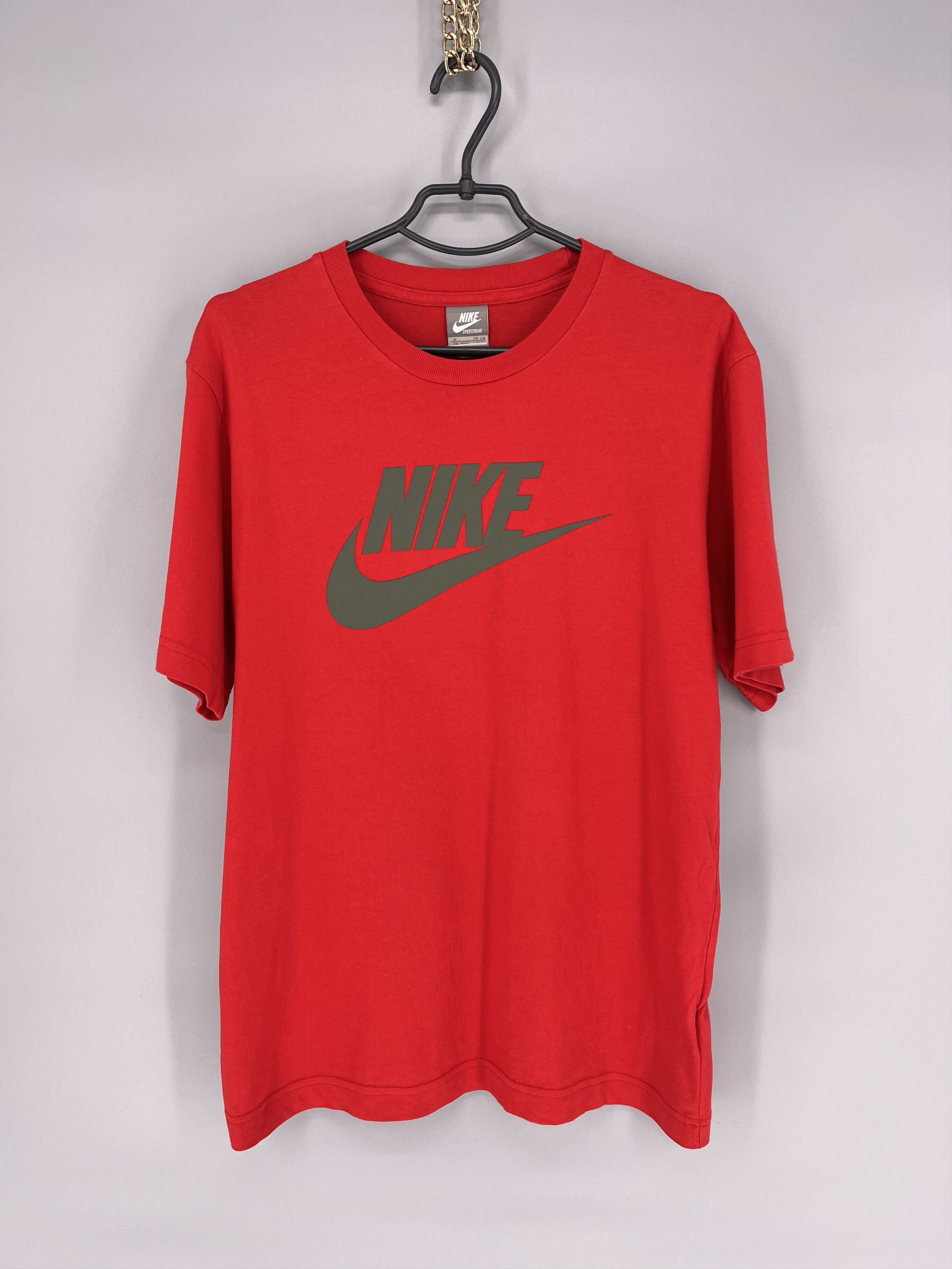 Nike Vintage Y2K Nike Big Swoosh RED T-Shirt Size US M / EU 48-50 / 2 - 1 Thumbnail