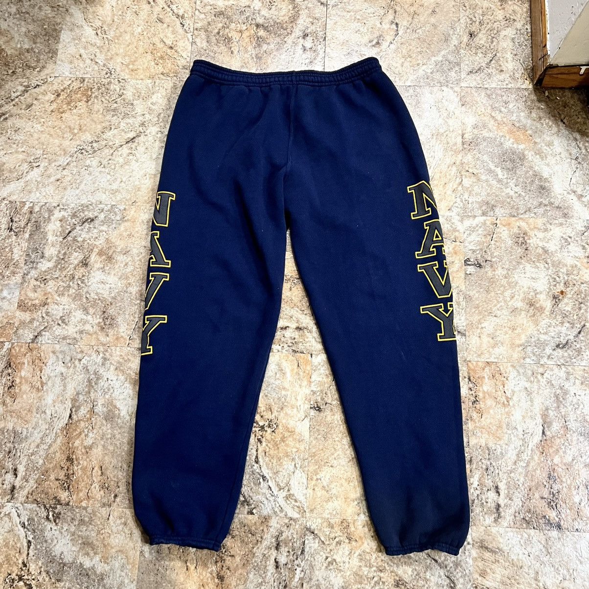 Vintage Vintage Navy Sweats Size US 33 - 1 Thumbnail