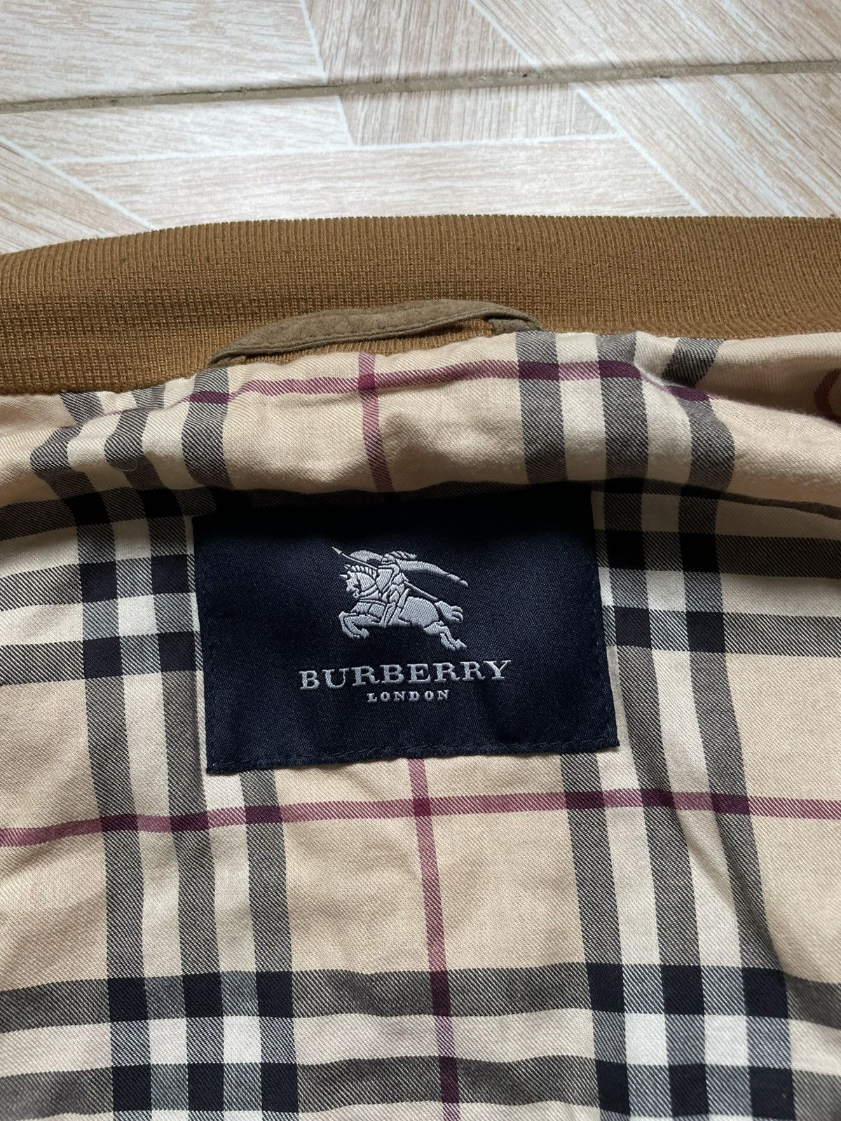 Burberry × Vintage Vintage Casual Burberry London England Nova Check Jacket 56 Size US XL / EU 56 / 4 - 16 Thumbnail