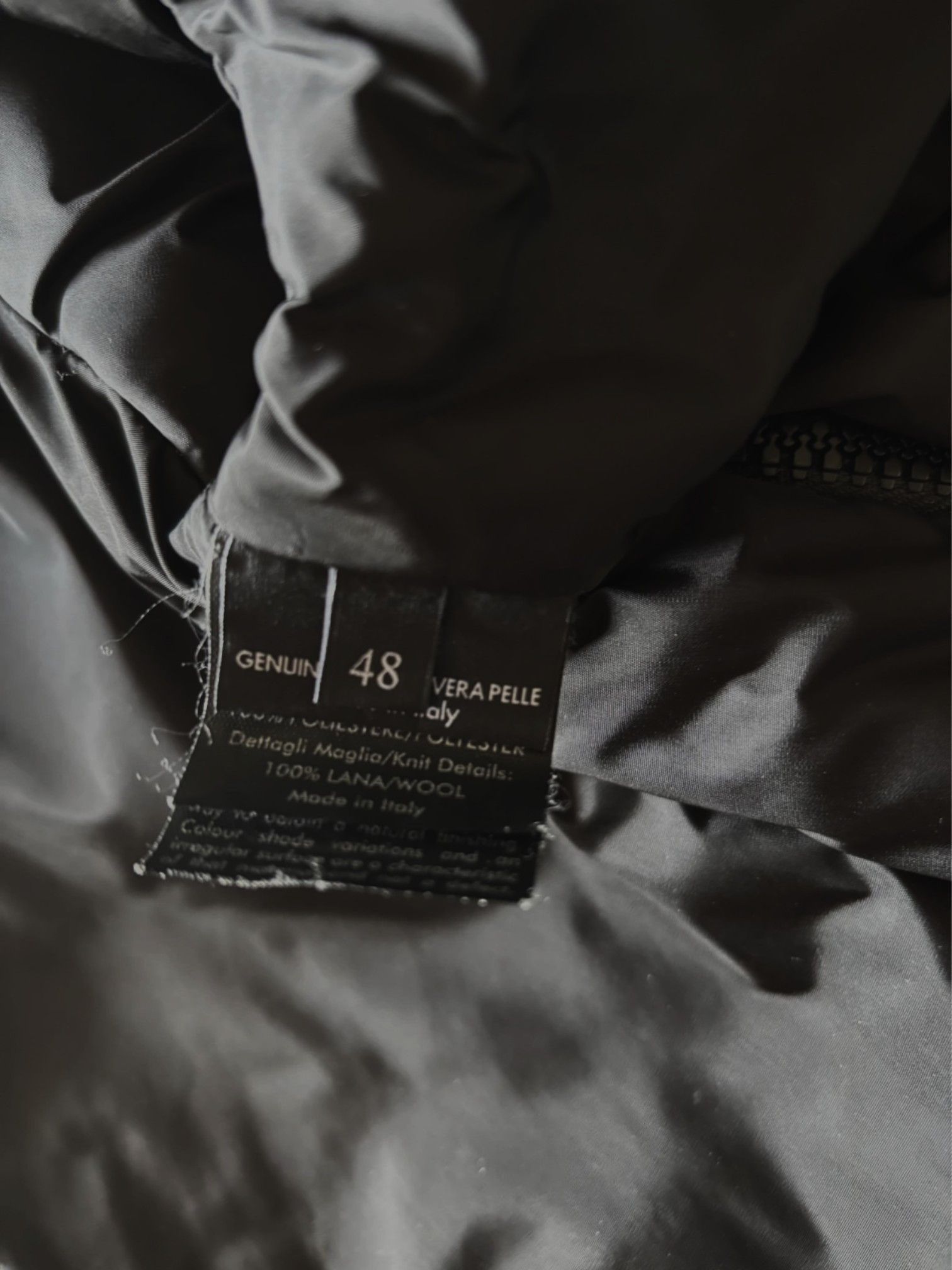 Gucci Gucci Black Leather Down Bomber w/ Fur Hood, Late 2000s Size US M / EU 48-50 / 2 - 3 Thumbnail