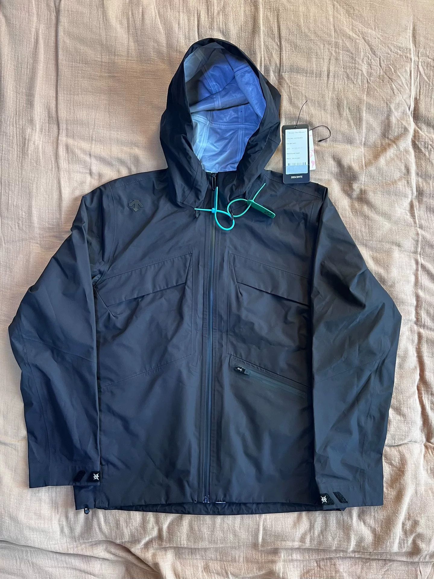Descente DESCENTE Men's New Black Jacket Size US L / EU 52-54 / 3 - 1 Thumbnail
