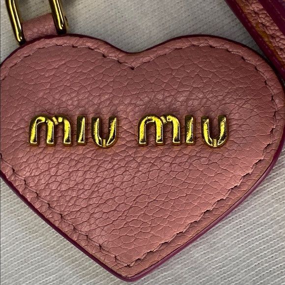 Miu Miu Miu Miu Mirror & Lipstick Holder Key Chain in Pink Leather Size ONE SIZE - 2 Thumbnail