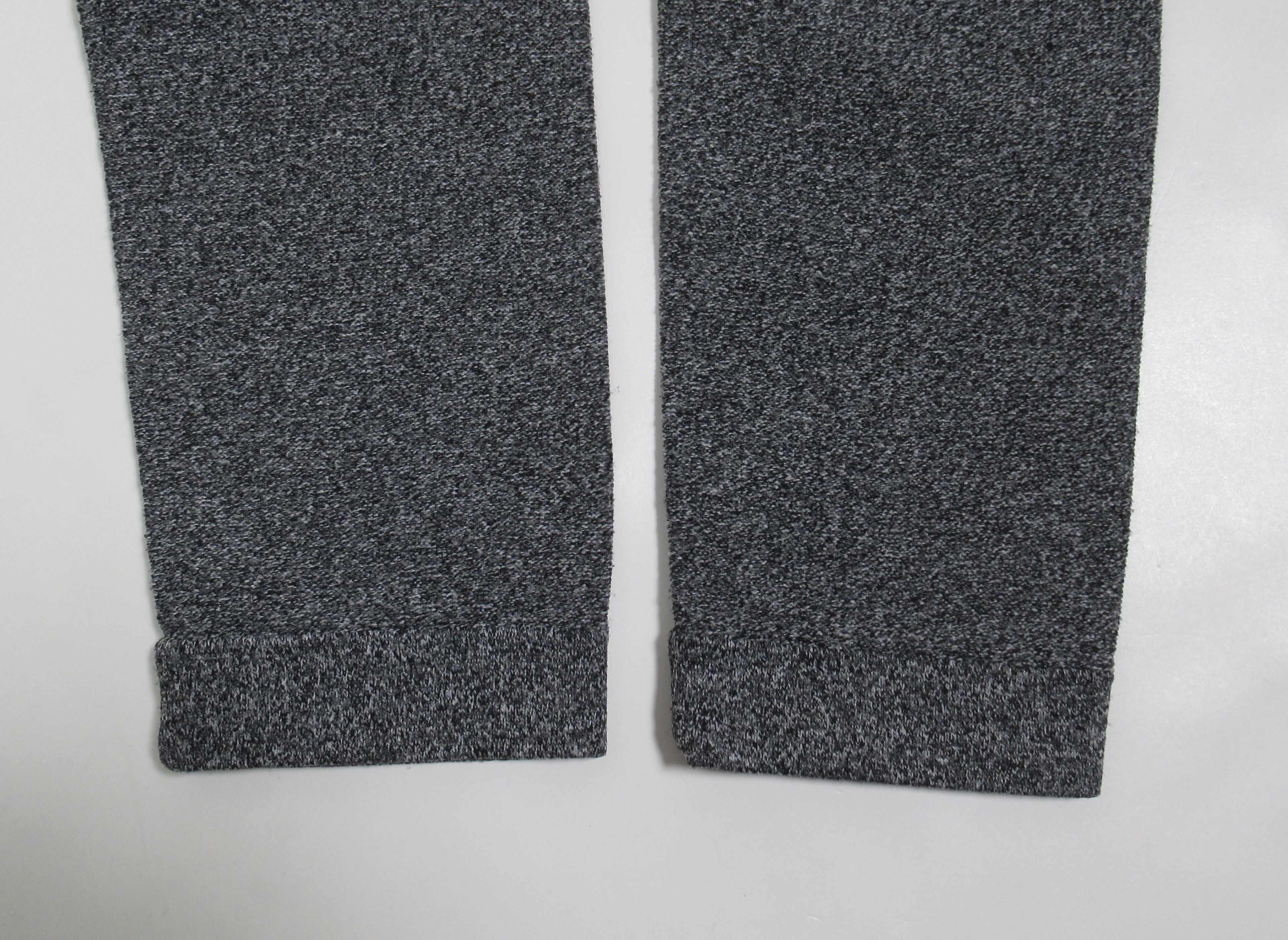 Lululemon Lululemon Men's AllAround Hooded Sweater Vapor / Silver Drop Size US M / EU 48-50 / 2 - 12 Thumbnail