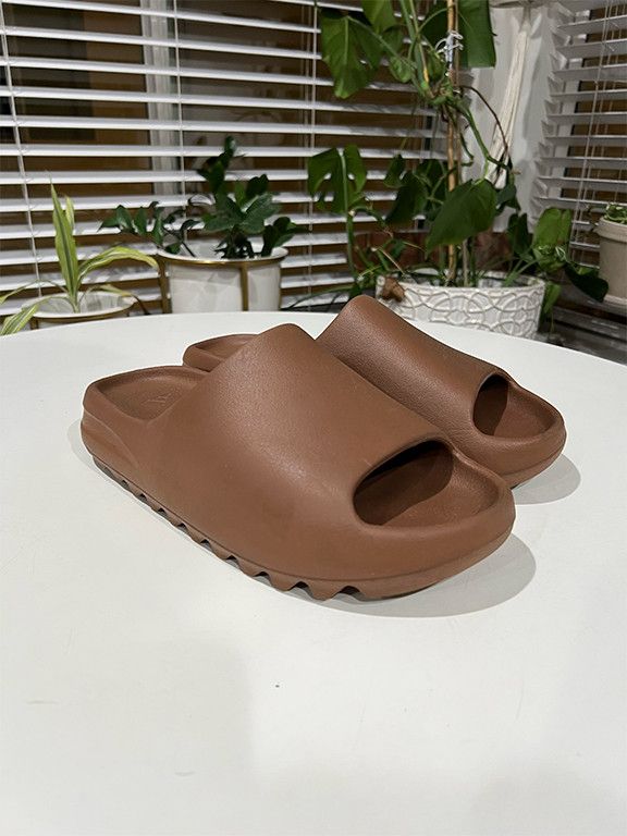 adidas Yeezy Slide Flax