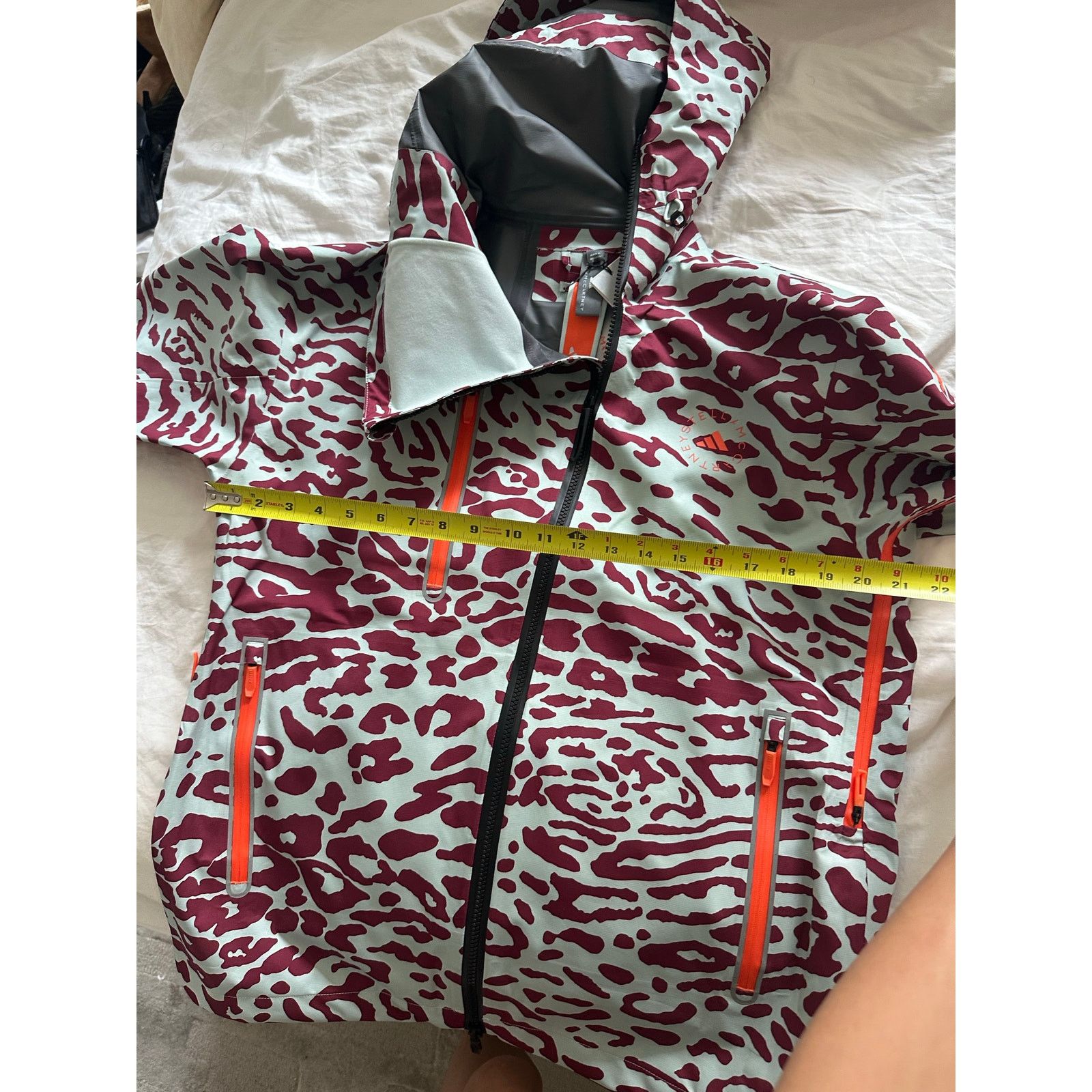 Stella McCartney Adidas Terrex x Stella McCartney 2L Leopard Jacket - Size S Size US S / EU 44-46 / 1 - 4 Thumbnail