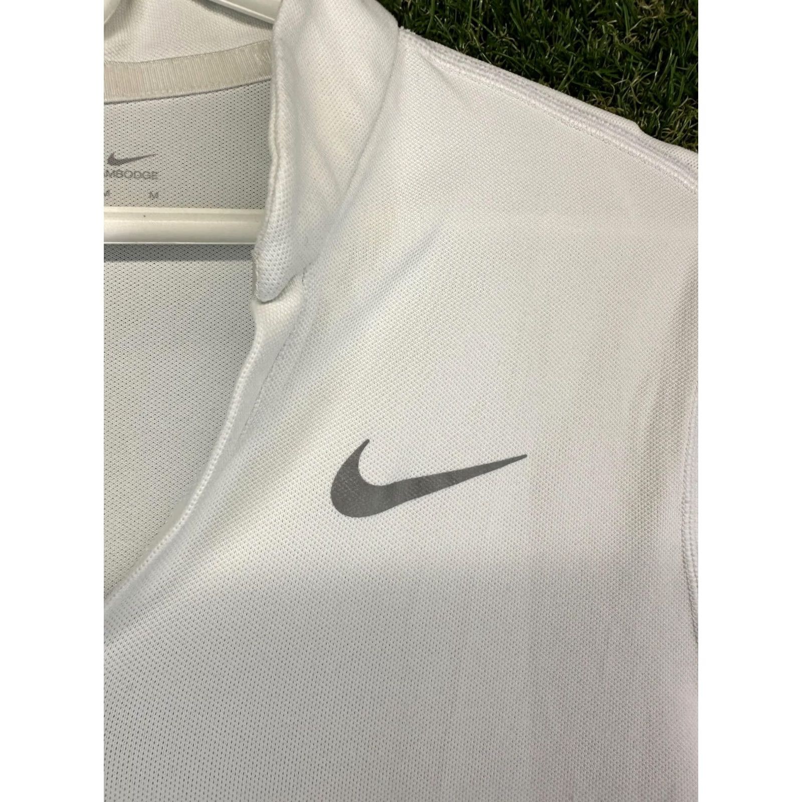 Nike Nike Golf Dri-FIT Shirt White Size M 2016 Sport Jersey Women Size M / US 6-8 / IT 42-44 - 6 Thumbnail