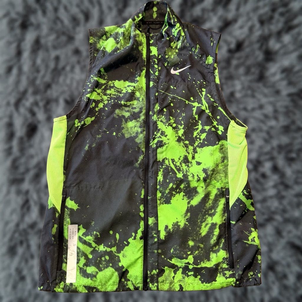 Nike Nike Repel Run Division Men’s Running Singlet Vest Small Green DX0847-313 Size US S / EU 44-46 / 1 - 1 Thumbnail