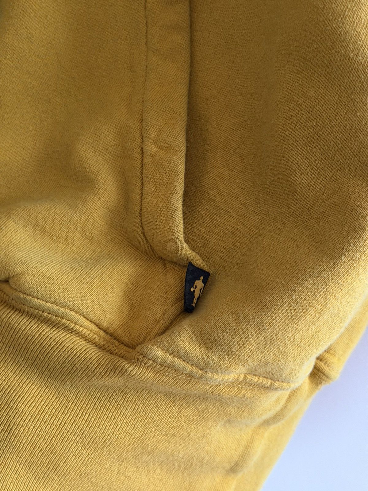 Vintage VINTAGE 00s Y2K GOLD’S GYM HOODIE BODYBUILDING EUROPE XL Size US XL / EU 56 / 4 - 5 Thumbnail