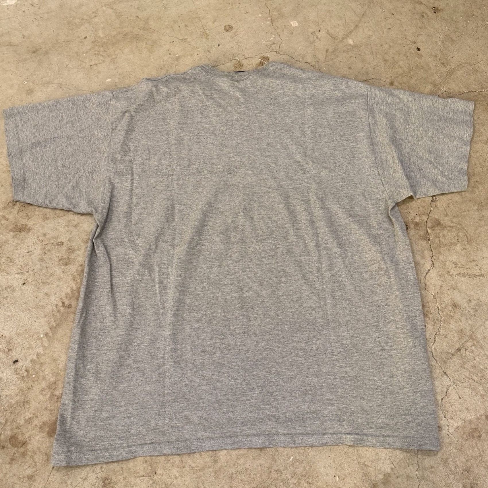 Vintage Hasbro Monopoly T-Shirt Adults XL Gray Cotton Retro Crew Neck Long Sleeve Jersey Graphic Print Men Regular Seasonal Theme Retro Size US XL / EU 56 / 4 - 3 Thumbnail