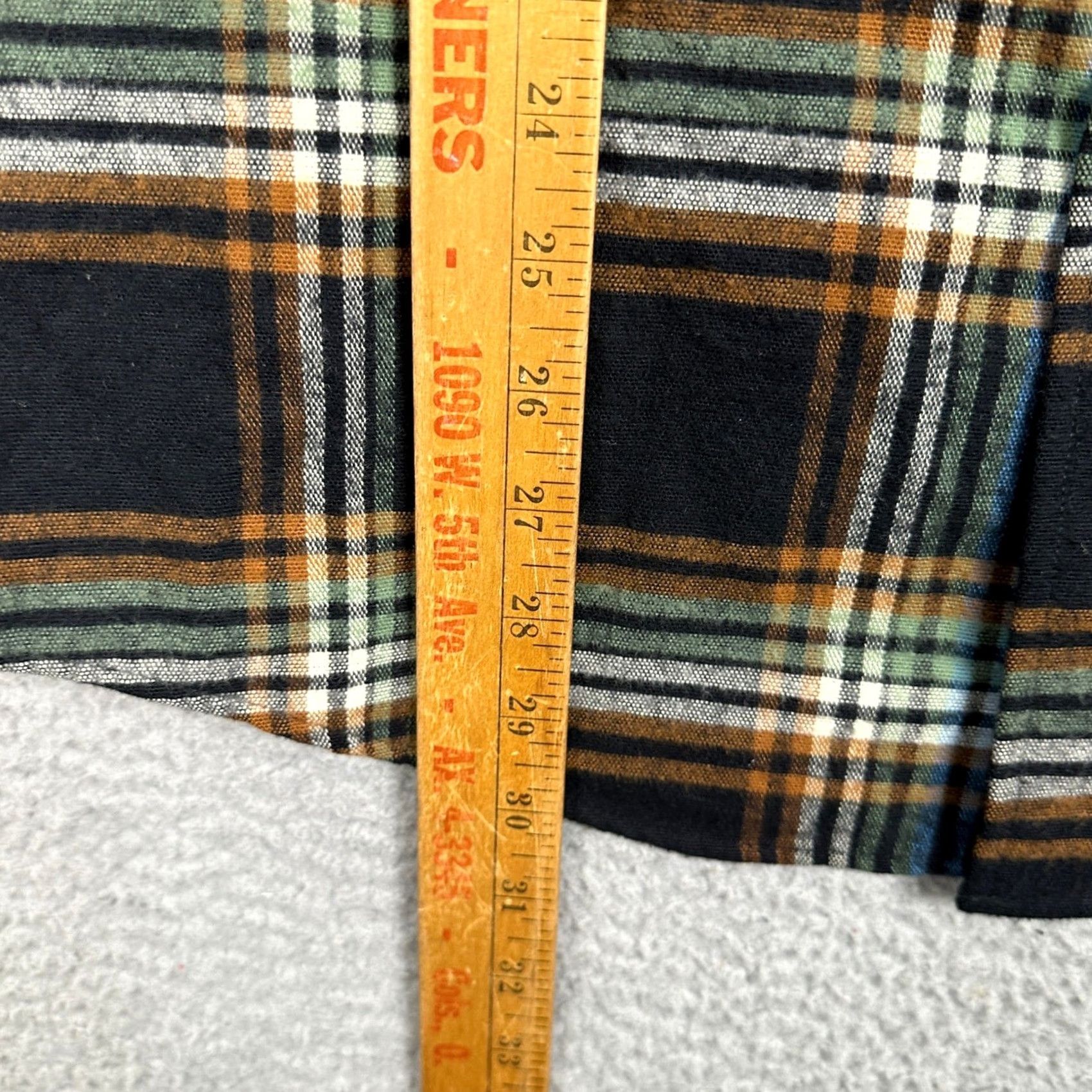 Vintage L.L. Bean Signature Shirt Mens Medium Black Slim Fit Flannel Plaid Button Up EUC Size US M / EU 48-50 / 2 - 7 Thumbnail