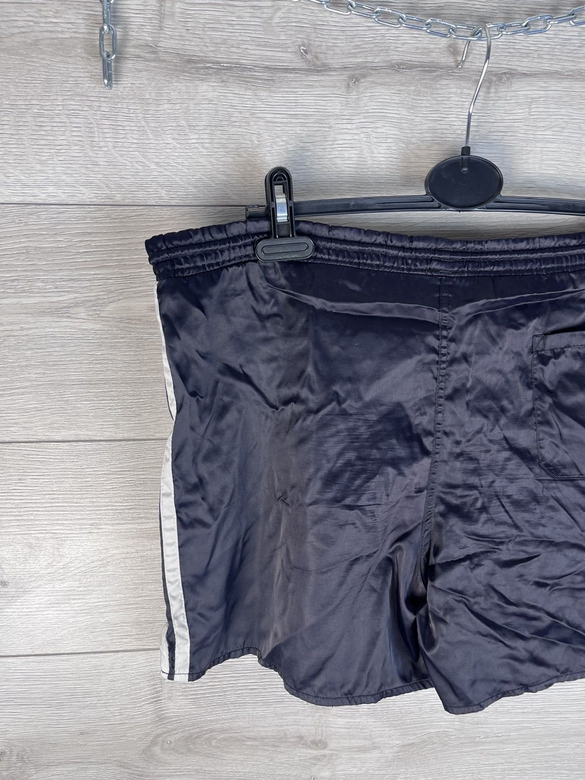 Vintage Vintage short Adidas Germany size M very rare 1990s nylone Size US 32 / EU 48 - 13 Thumbnail