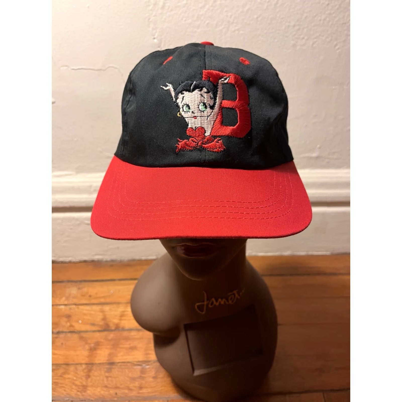 Vintage VINTAGE Betty Boop Snapback Hat 1994 90s Size ONE SIZE - 2 Thumbnail