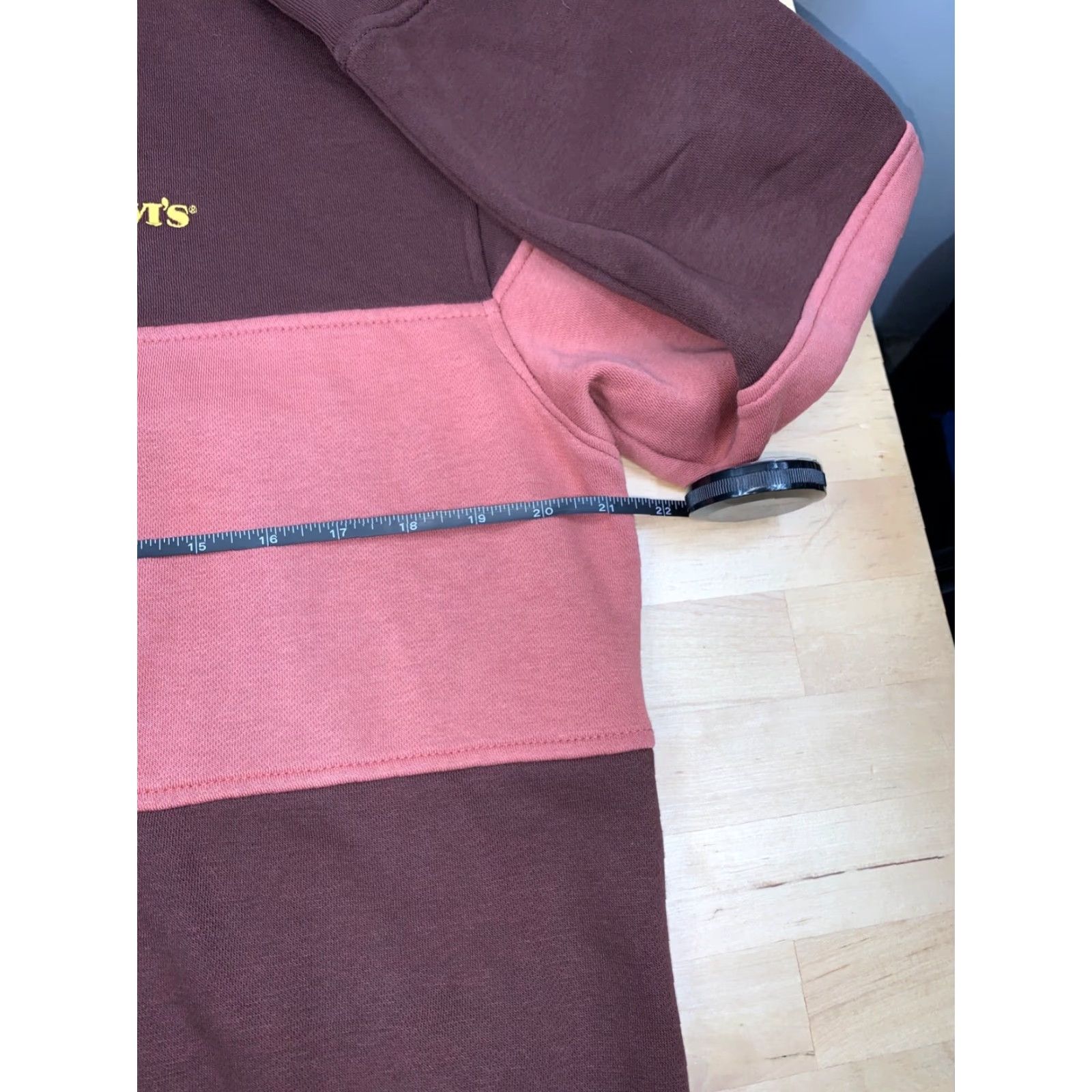 Levi's Levis Sweater Relaxed Fit Small Pullover Burgundy Yellow Color block #6201 Size US S / EU 44-46 / 1 - 5 Thumbnail