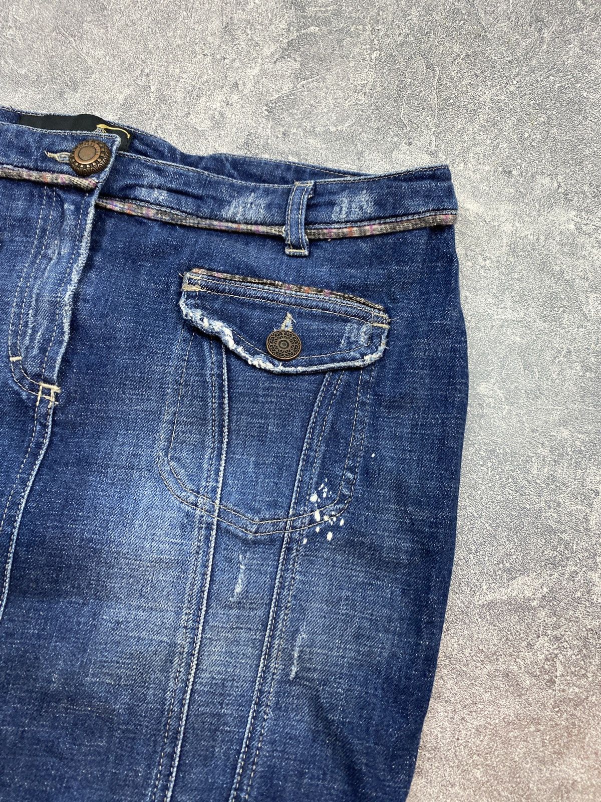 Just Cavalli × Roberto Cavalli Vintage Roberto Cavalli Denim Skirt Just Cavalli Size 32" / US 10 / IT 46 - 13 Thumbnail