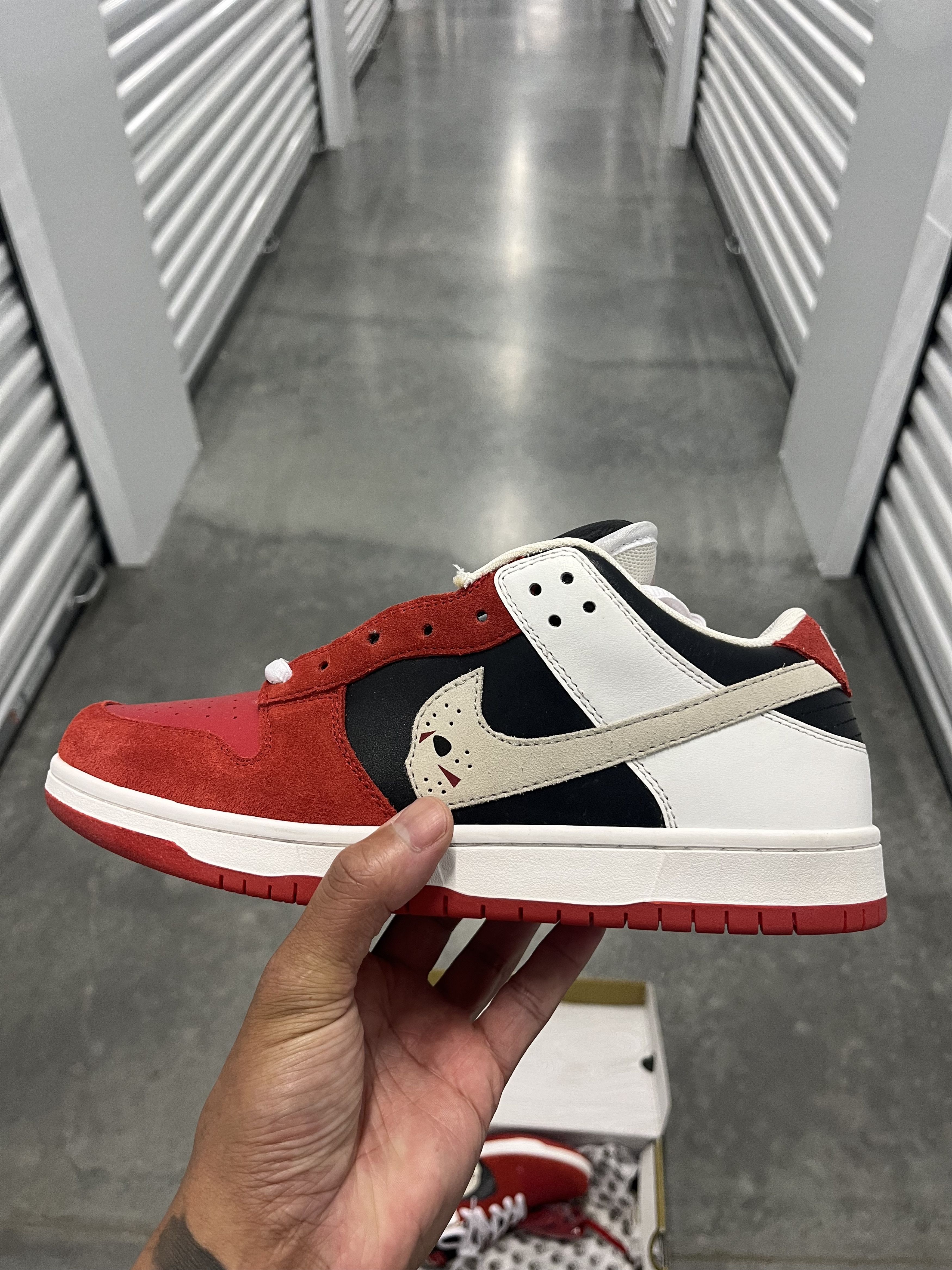 Warren Lotas Warren Lotas Jason SB Dunk Low Red 8.5 Size US 8.5 / EU 41-42 - 1 Thumbnail