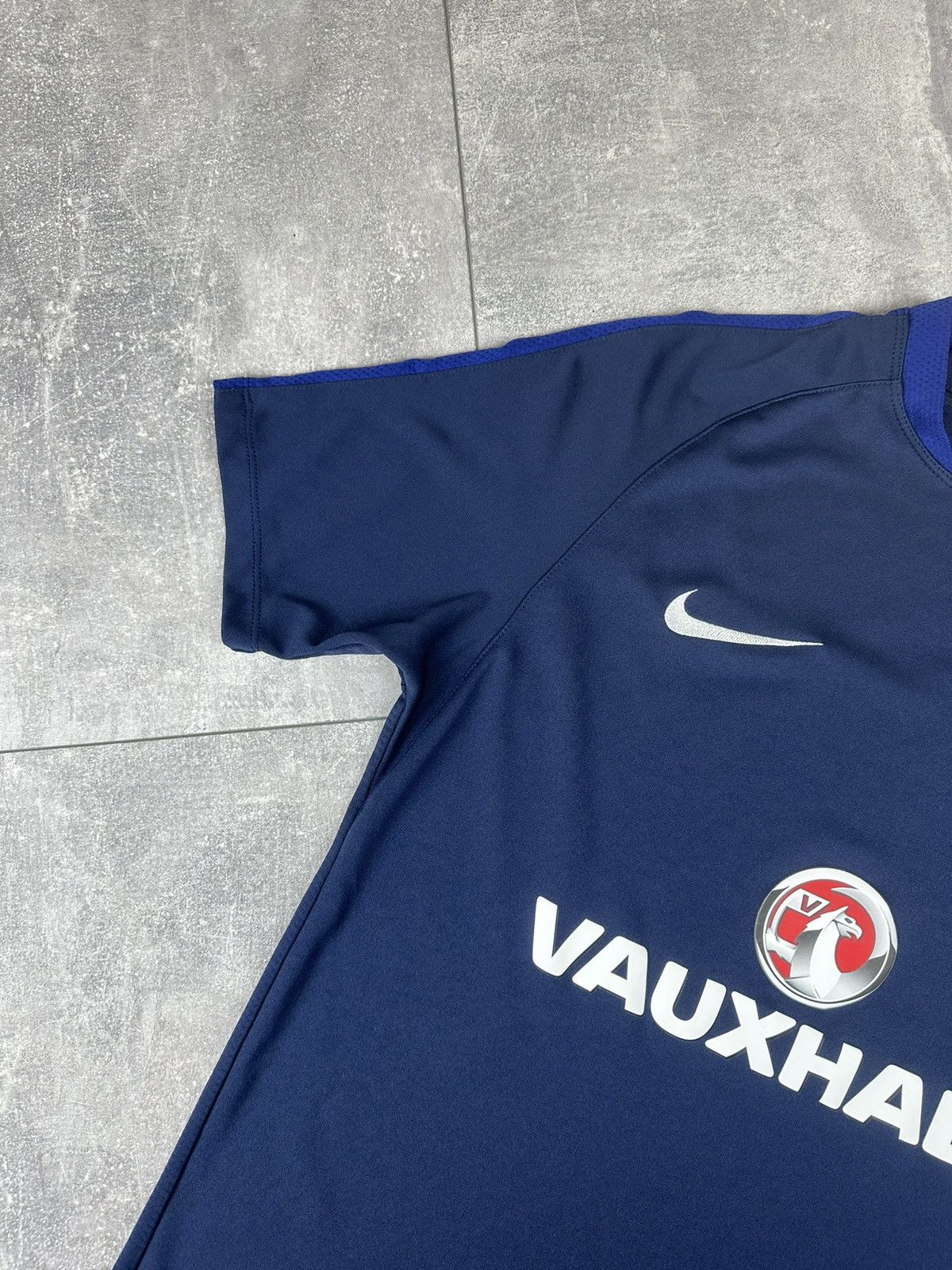 Nike Nike England National Team Strike 2016/17 Soccer Jersey Size US M / EU 48-50 / 2 - 2 Thumbnail