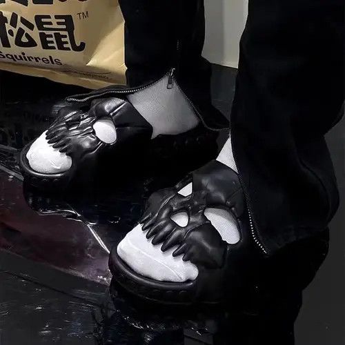 Designer × Japanese Brand Skull slippers Size US 9.5 / EU 42-43 - 3 Thumbnail