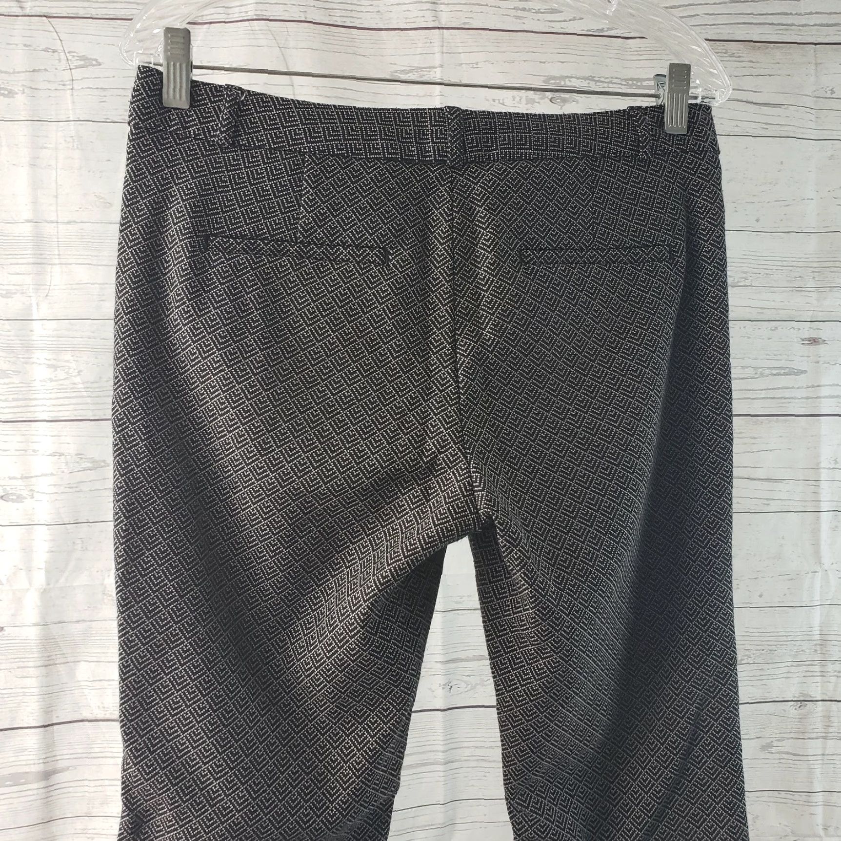 Banana Republic Banana Republic Sloan Pants Womens Sz 6 Black White Ankle 27in Inseam Rayon Blend Geometric Dress Business Casual Slim Size 28" / US 6 / IT 42 - 4 Thumbnail