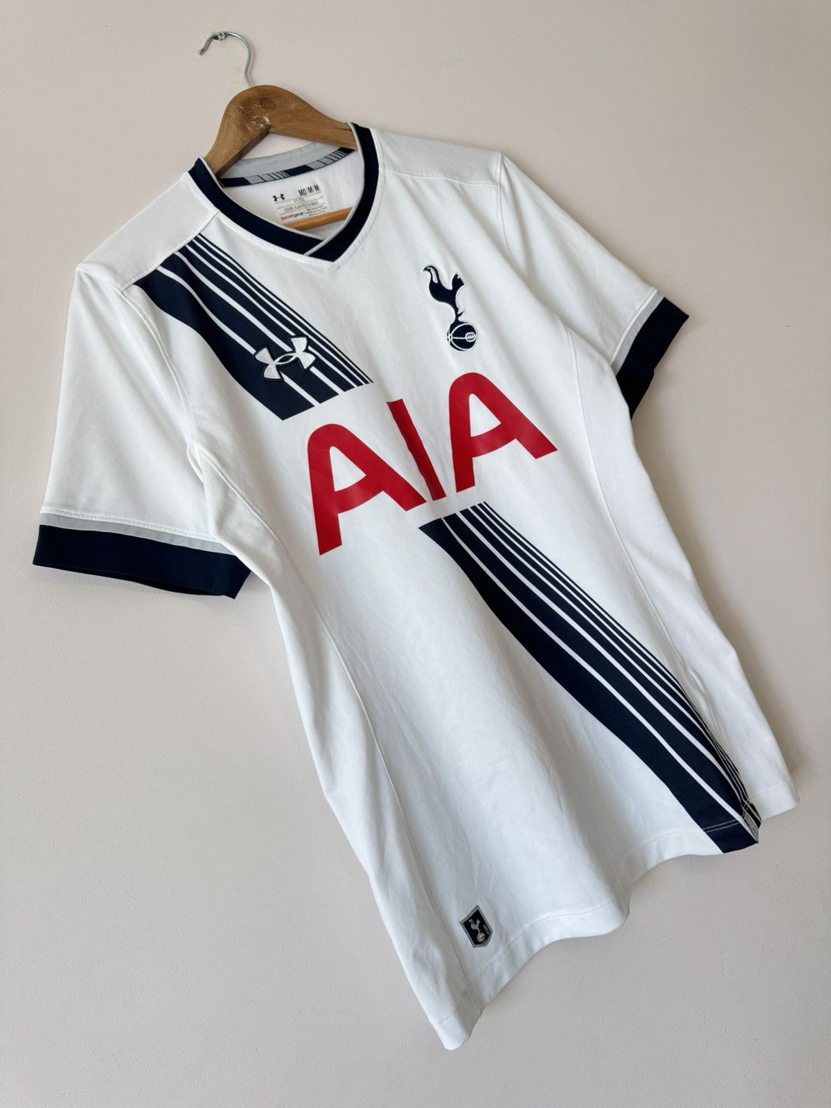 Under Armour Tottenham Hotspur 2015-2016 Home Soccer Jersey Football Kit Size US M / EU 48-50 / 2 - 4 Thumbnail