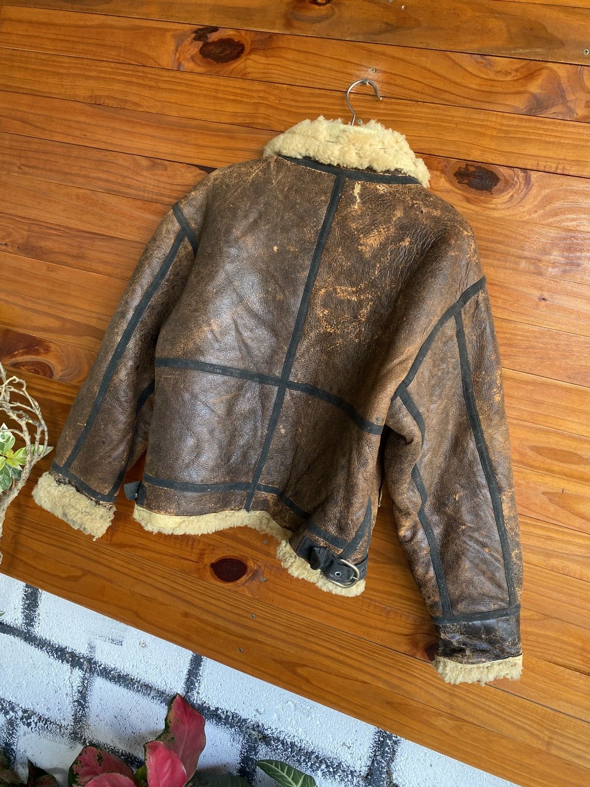 Vintage STRATH CONAR B-3 Shearling Leather Flight Jacket Distressed Size US M / EU 48-50 / 2 - 22 Thumbnail
